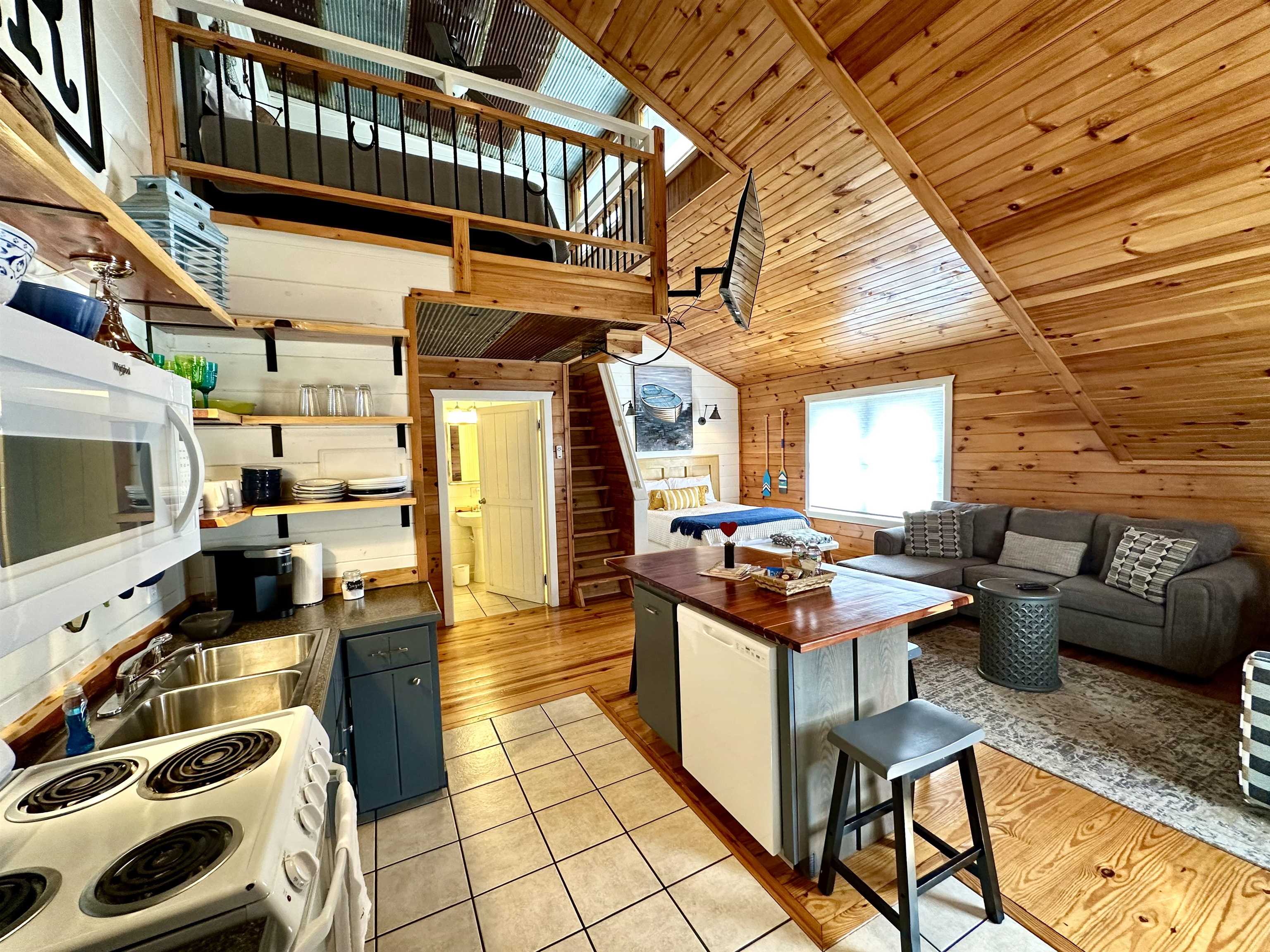 144 Hollie Lane  Mountain View, AR