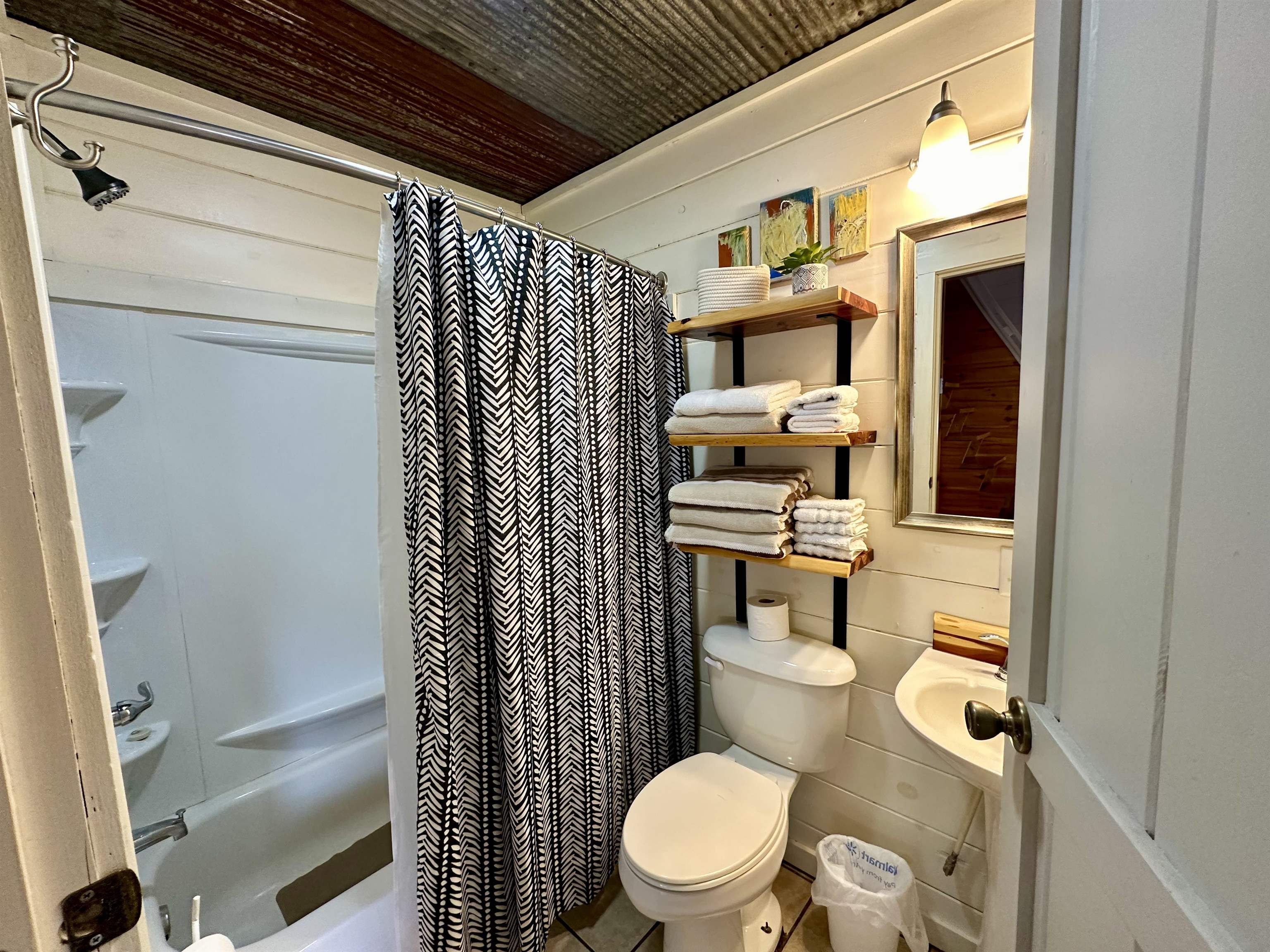 144 Hollie Lane  Mountain View, AR