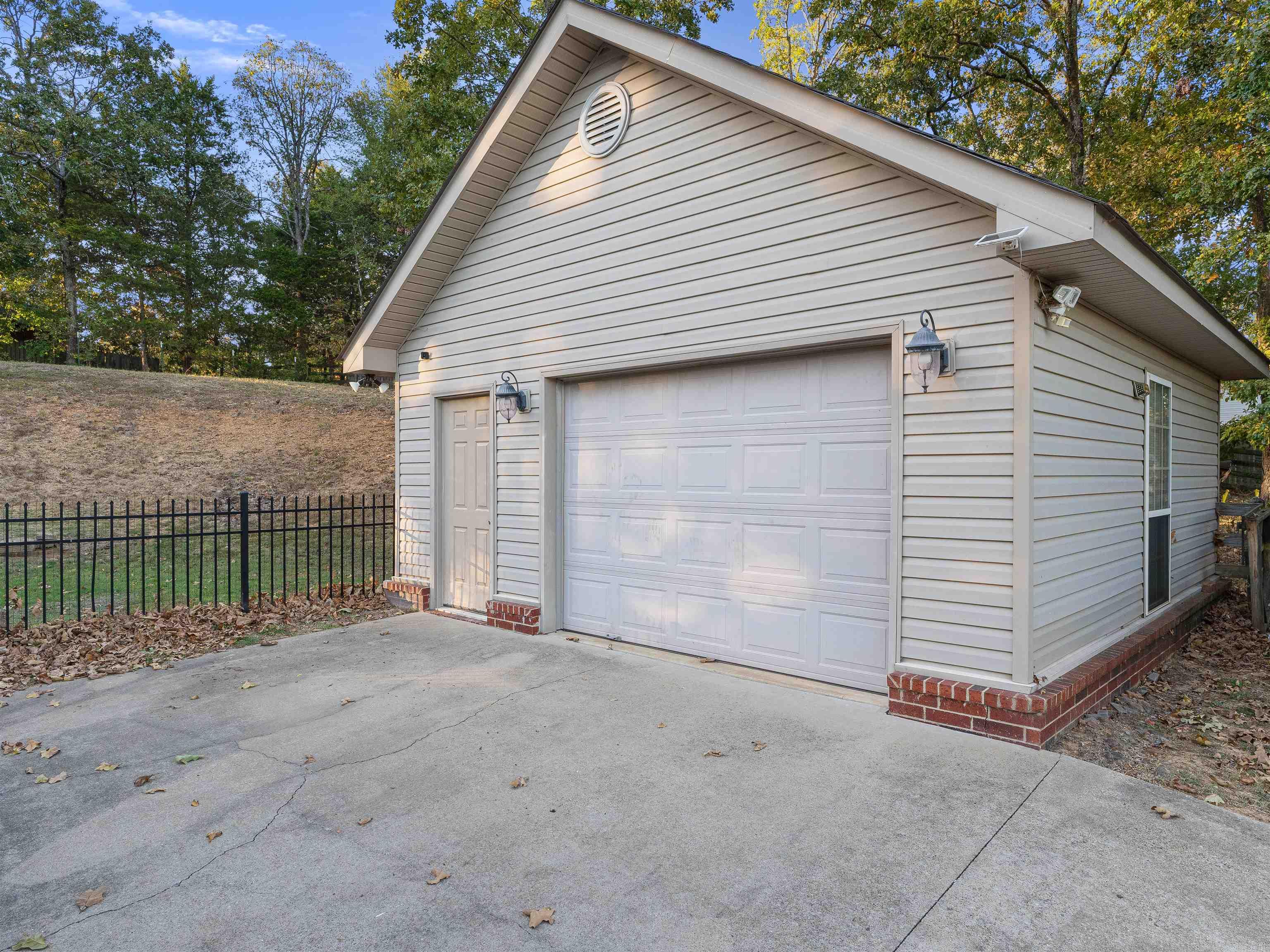 101 West Lake Cove Beebe, AR 72012