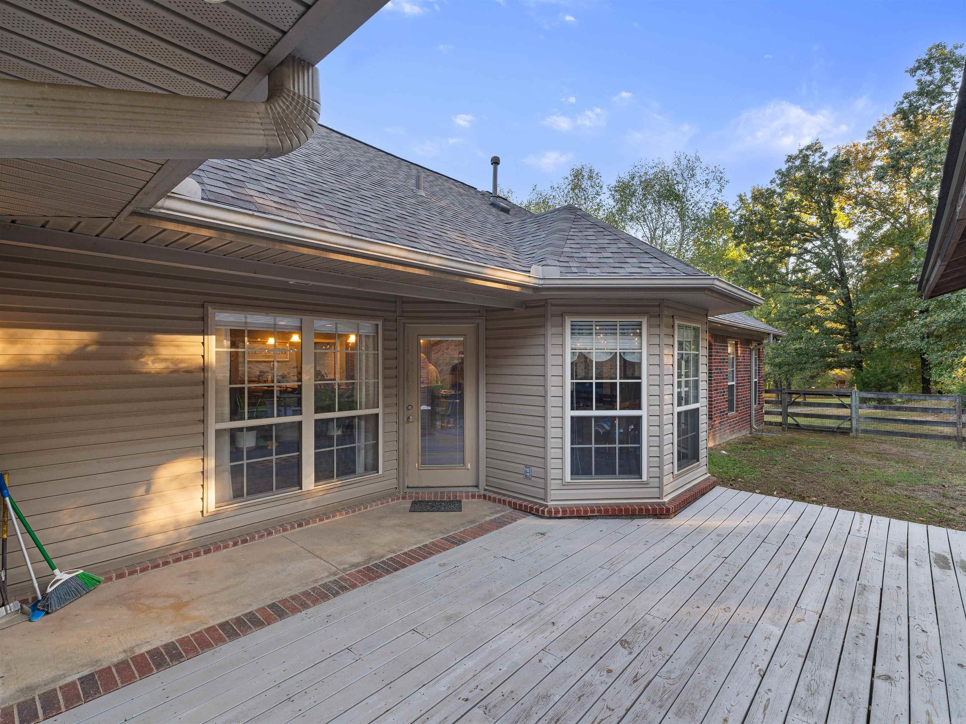 101 West Lake Cove Beebe, AR 72012