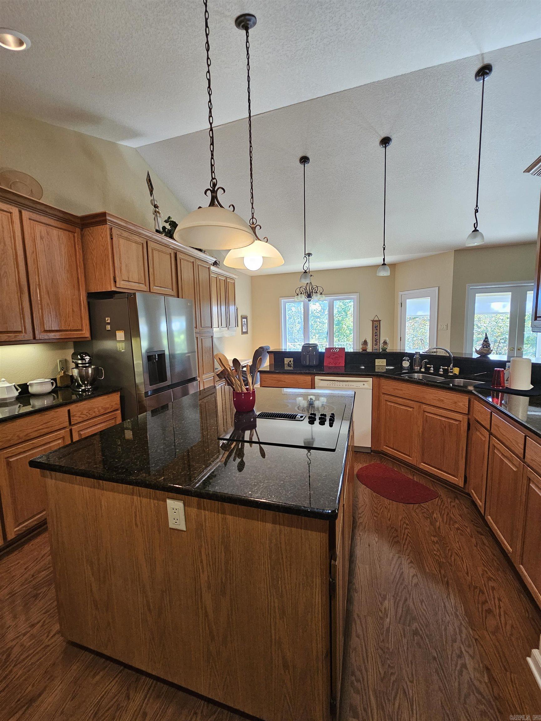 8 Navegar Trace  Hot Springs Village, AR