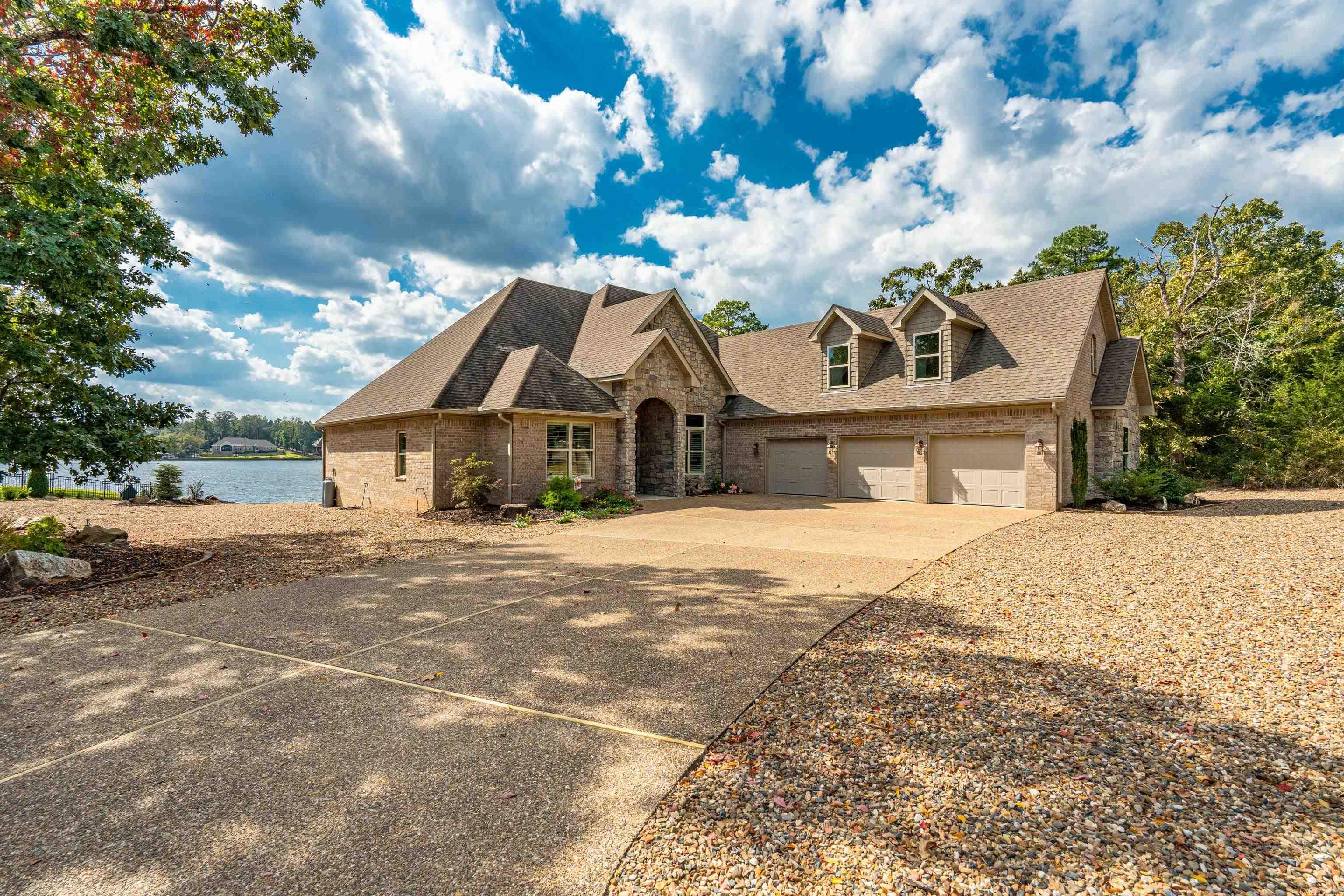 50 Maravilla Way Hot Springs Village, AR 71909