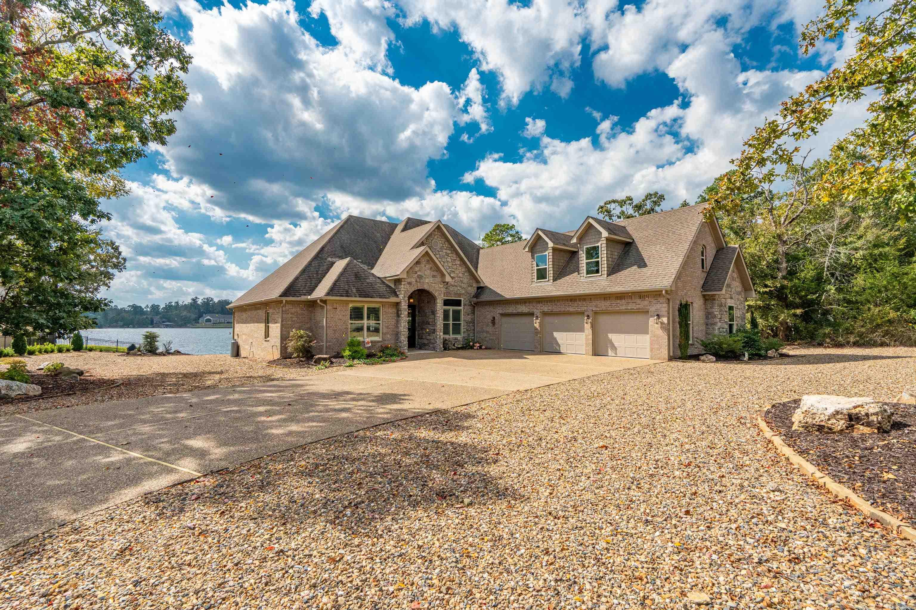 50 Maravilla Way Hot Springs Village, AR 71909