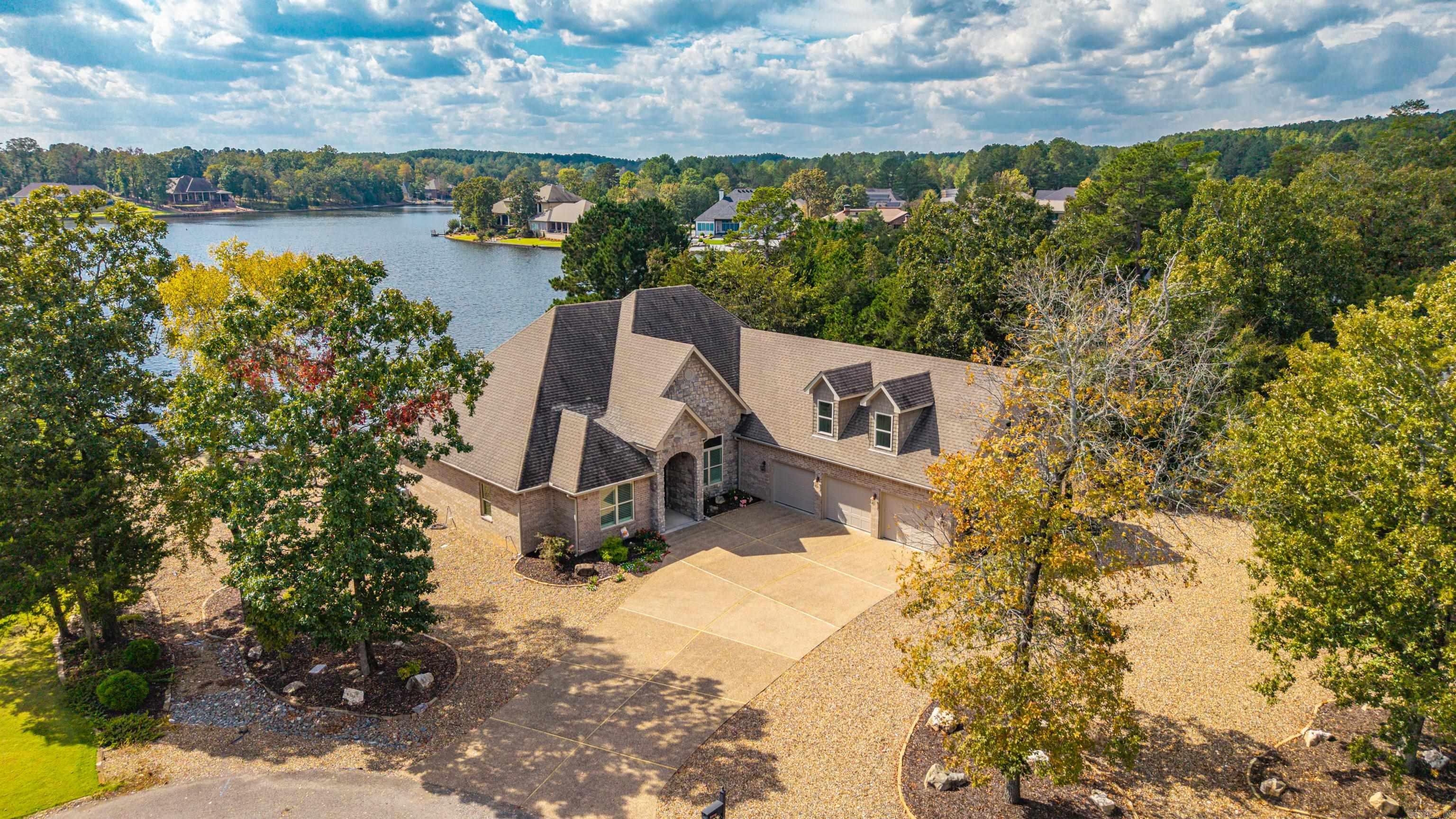 50 Maravilla Way Hot Springs Village, AR 71909