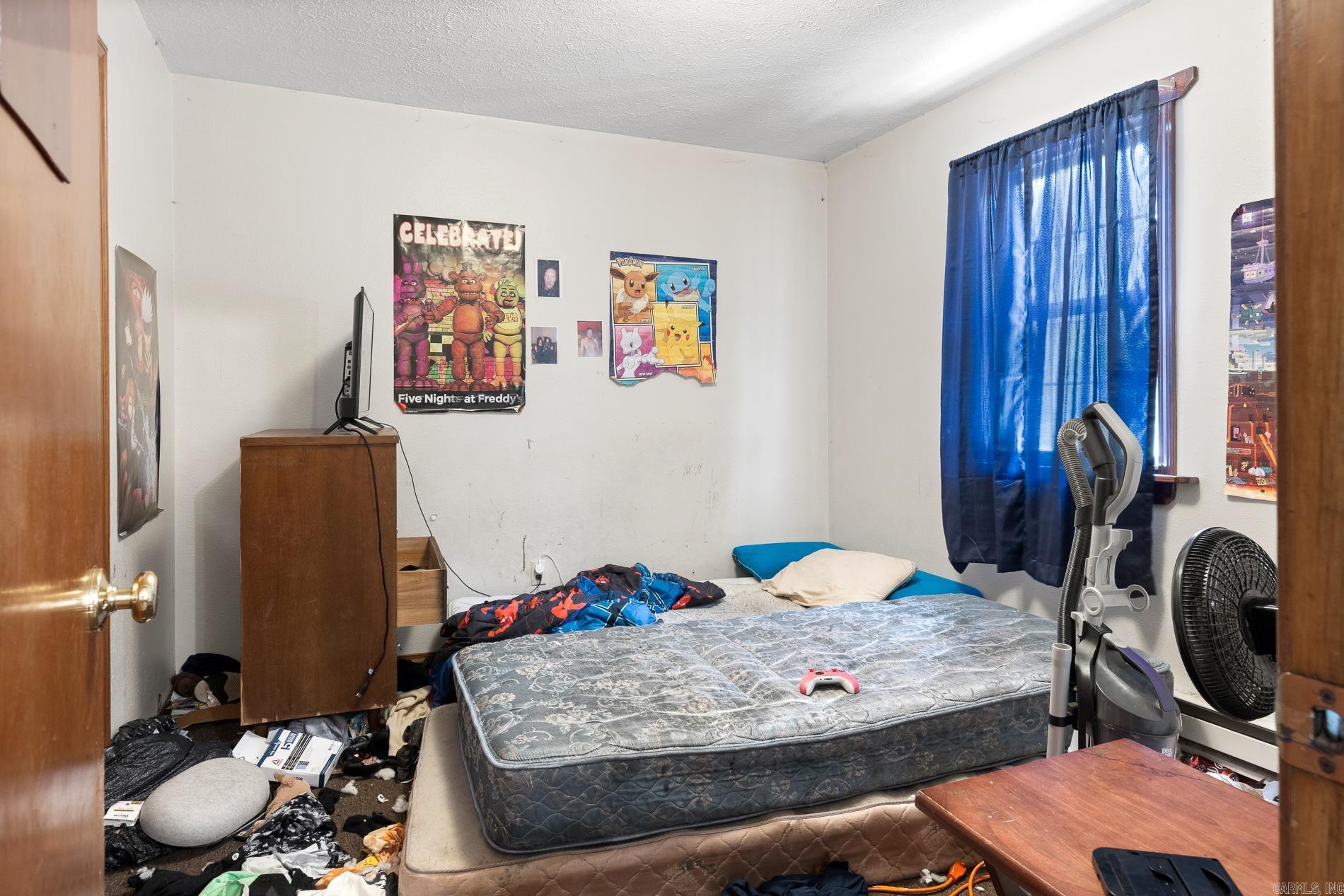 105 E Division  Yellville, AR