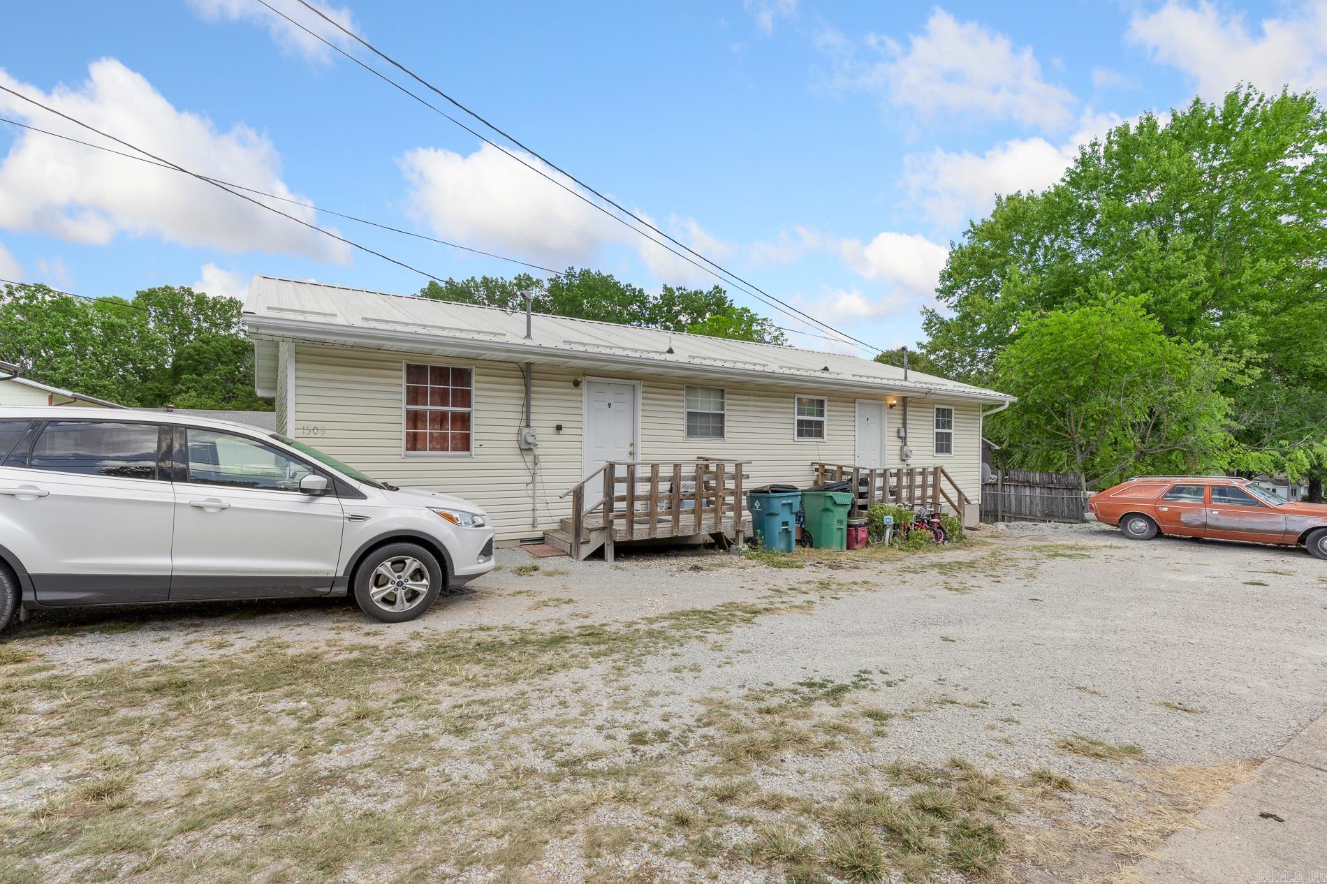 1509 Panther  Yellville, AR