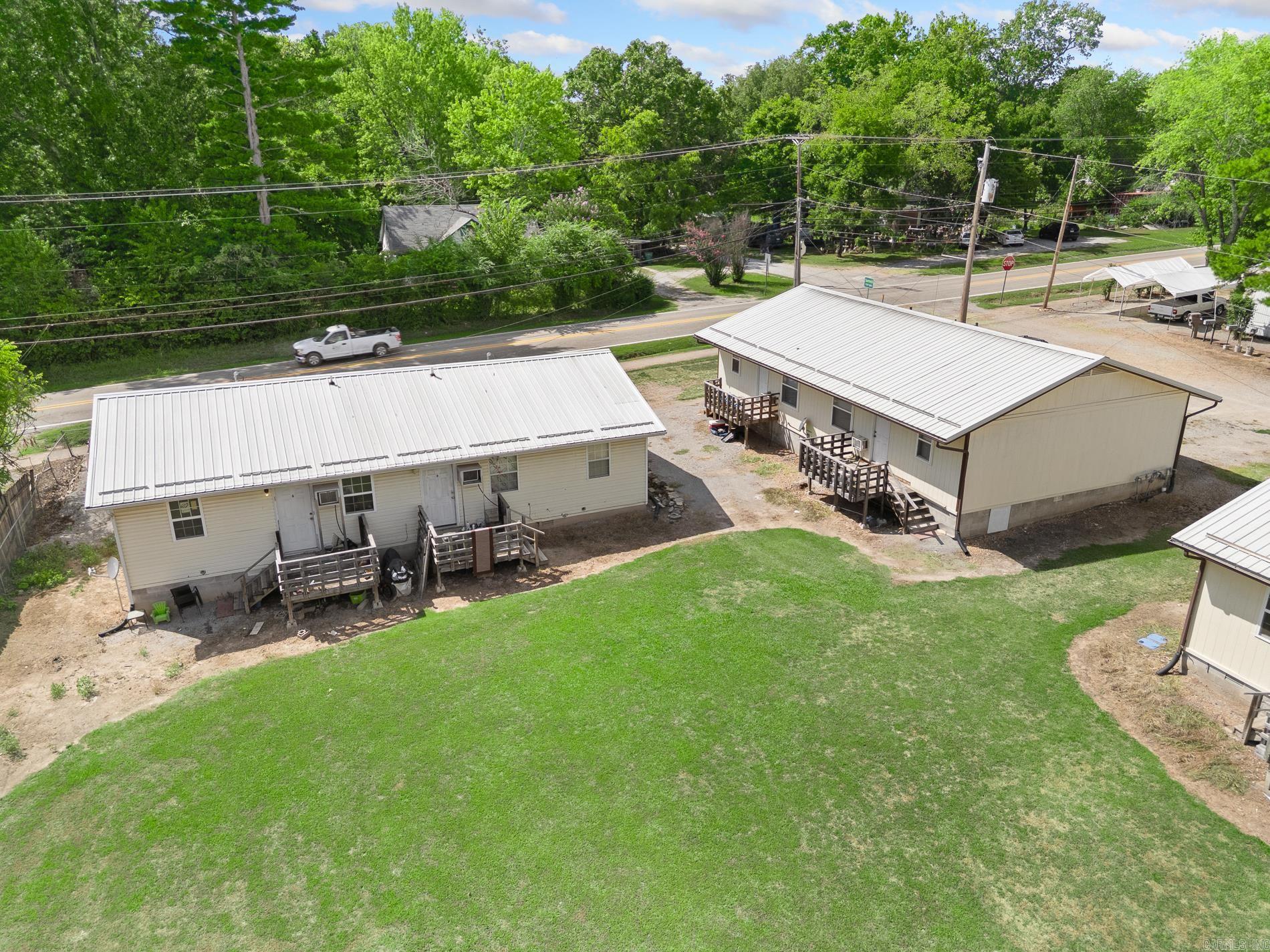 1509 Panther  Yellville, AR