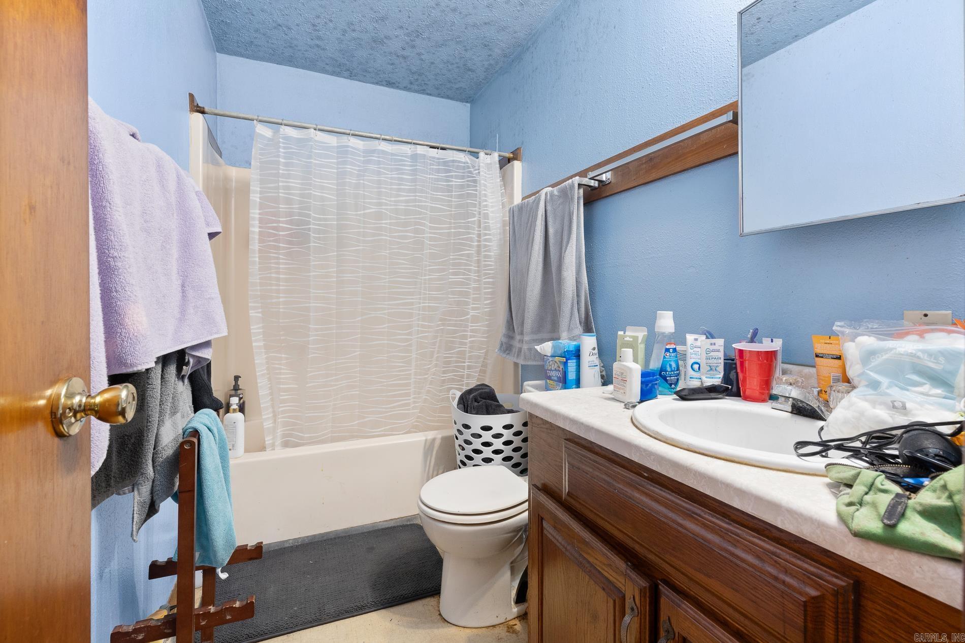 1509 Panther  Yellville, AR