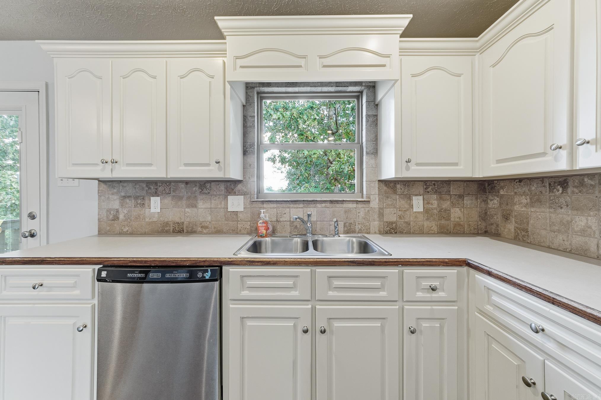 27 Highplains Drive Cabot, AR 72023