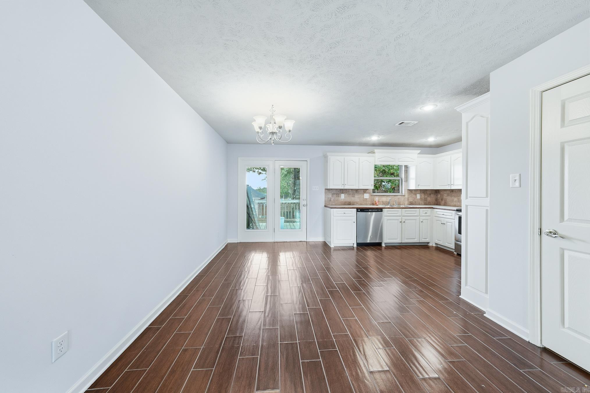 27 Highplains Drive Cabot, AR 72023