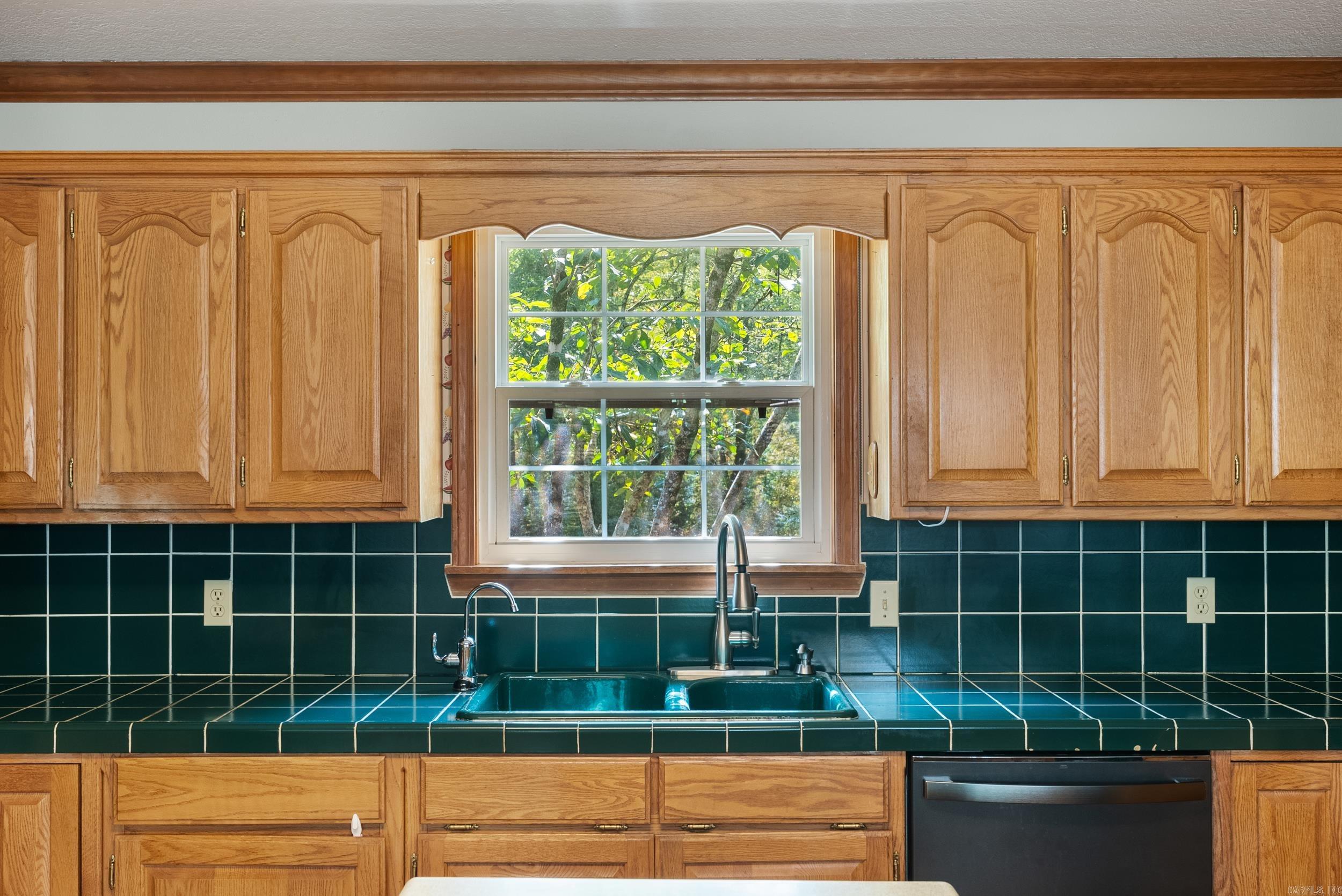 2404 N Arch Street Sheridan, AR 72150