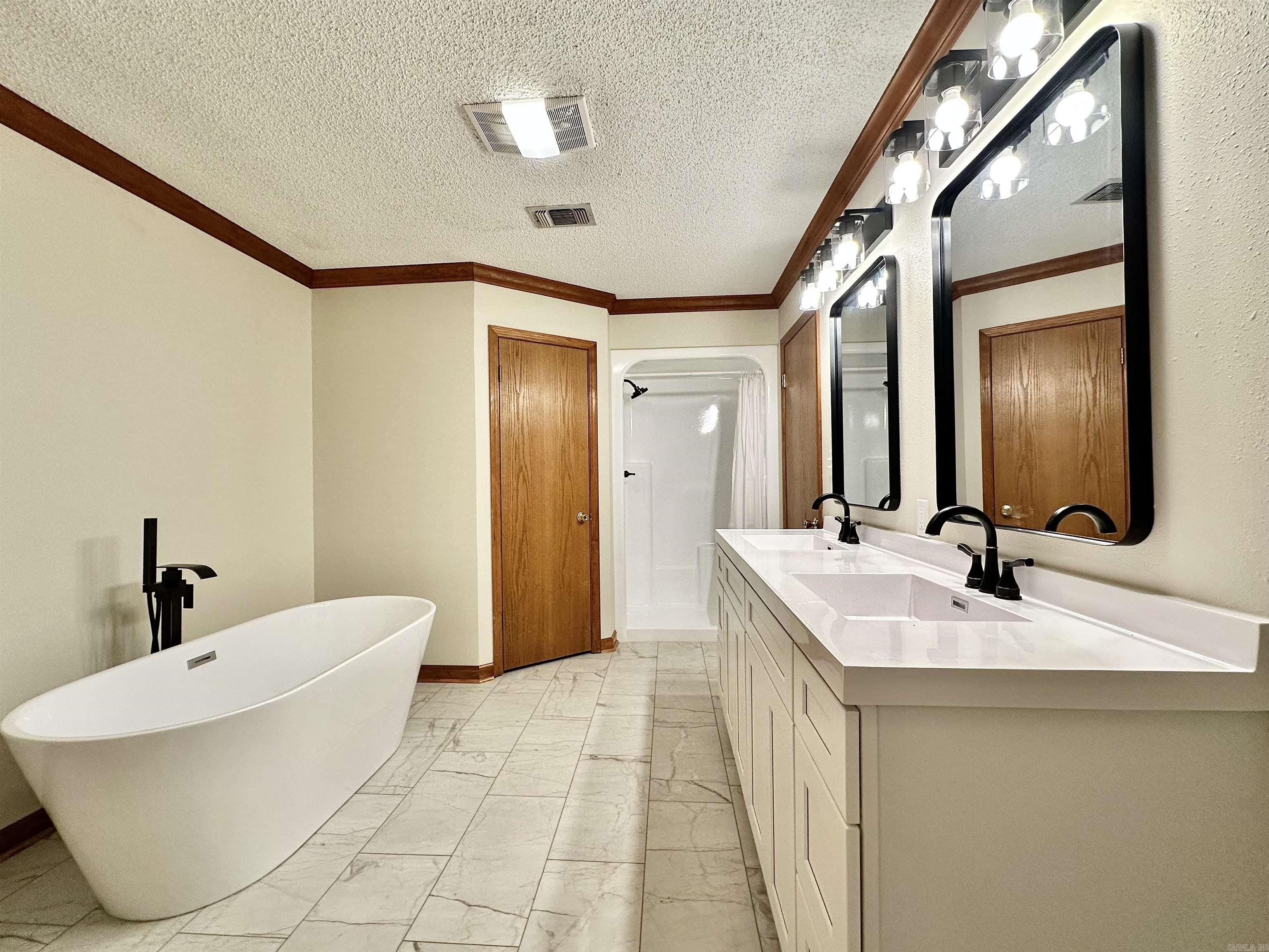 2404 N Arch Street Sheridan, AR 72150