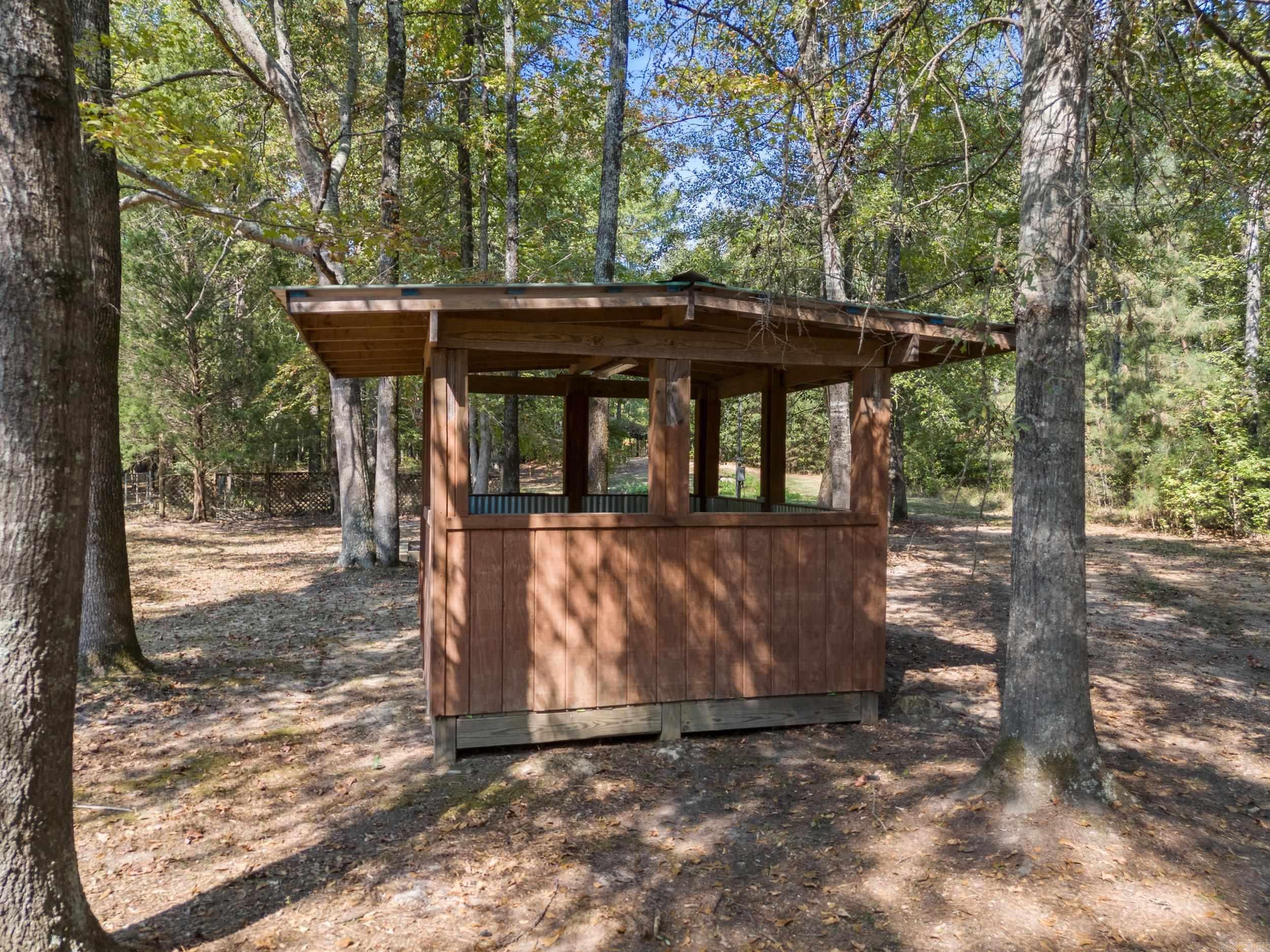 2404 N Arch Street Sheridan, AR 72150