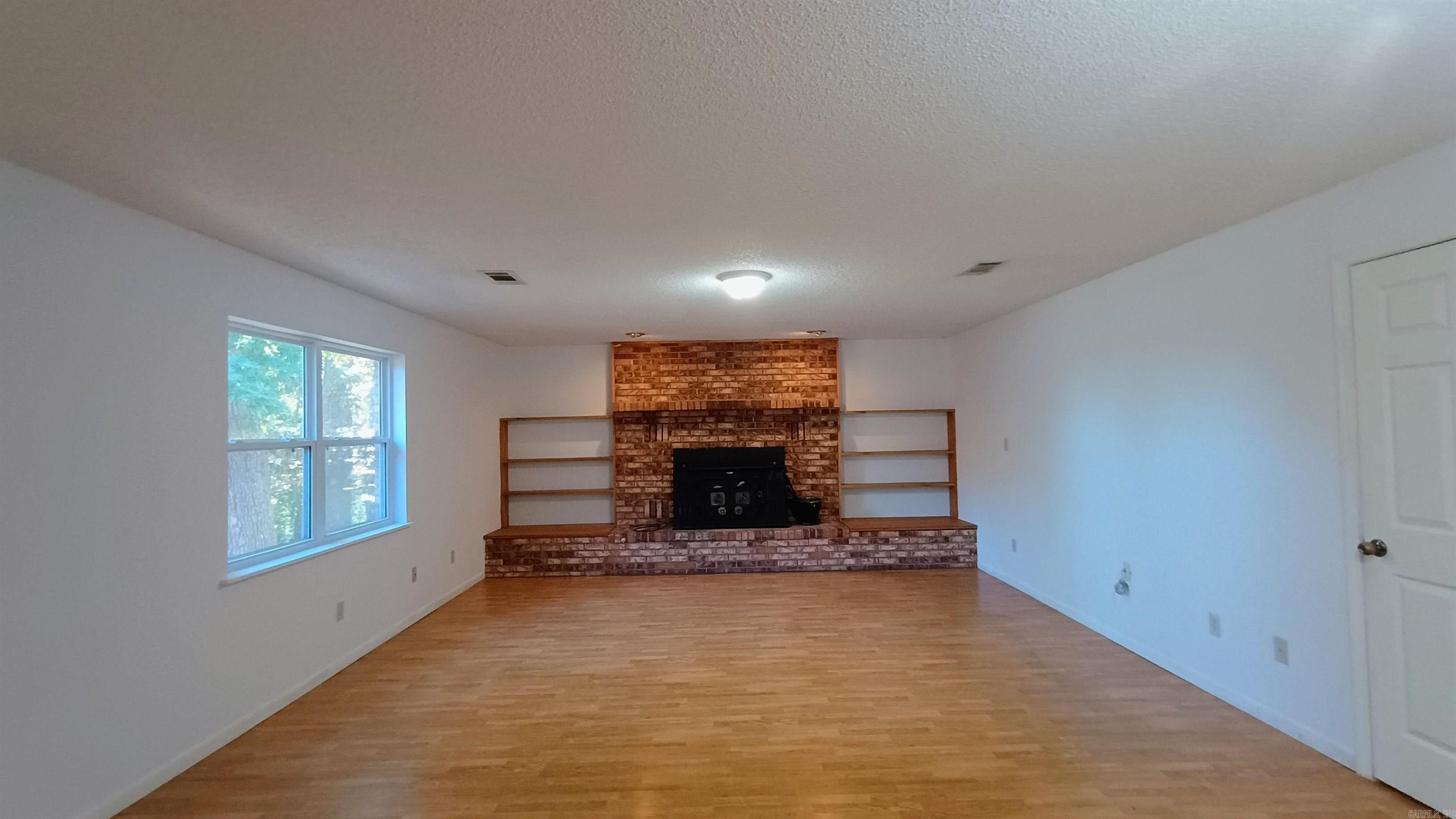 105 Briarcroft Hot Springs, AR 71913