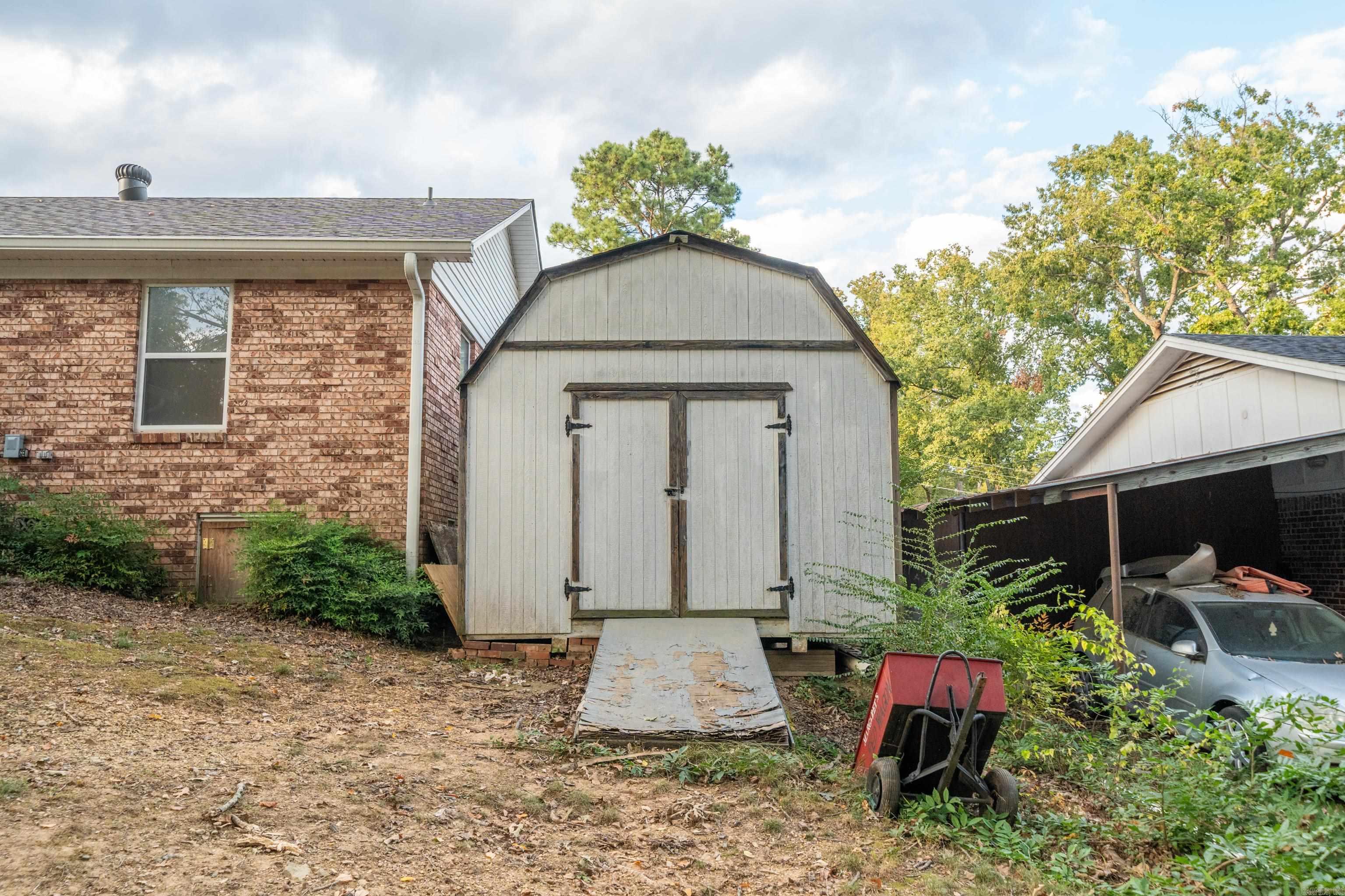 105 Briarcroft Hot Springs, AR 71913