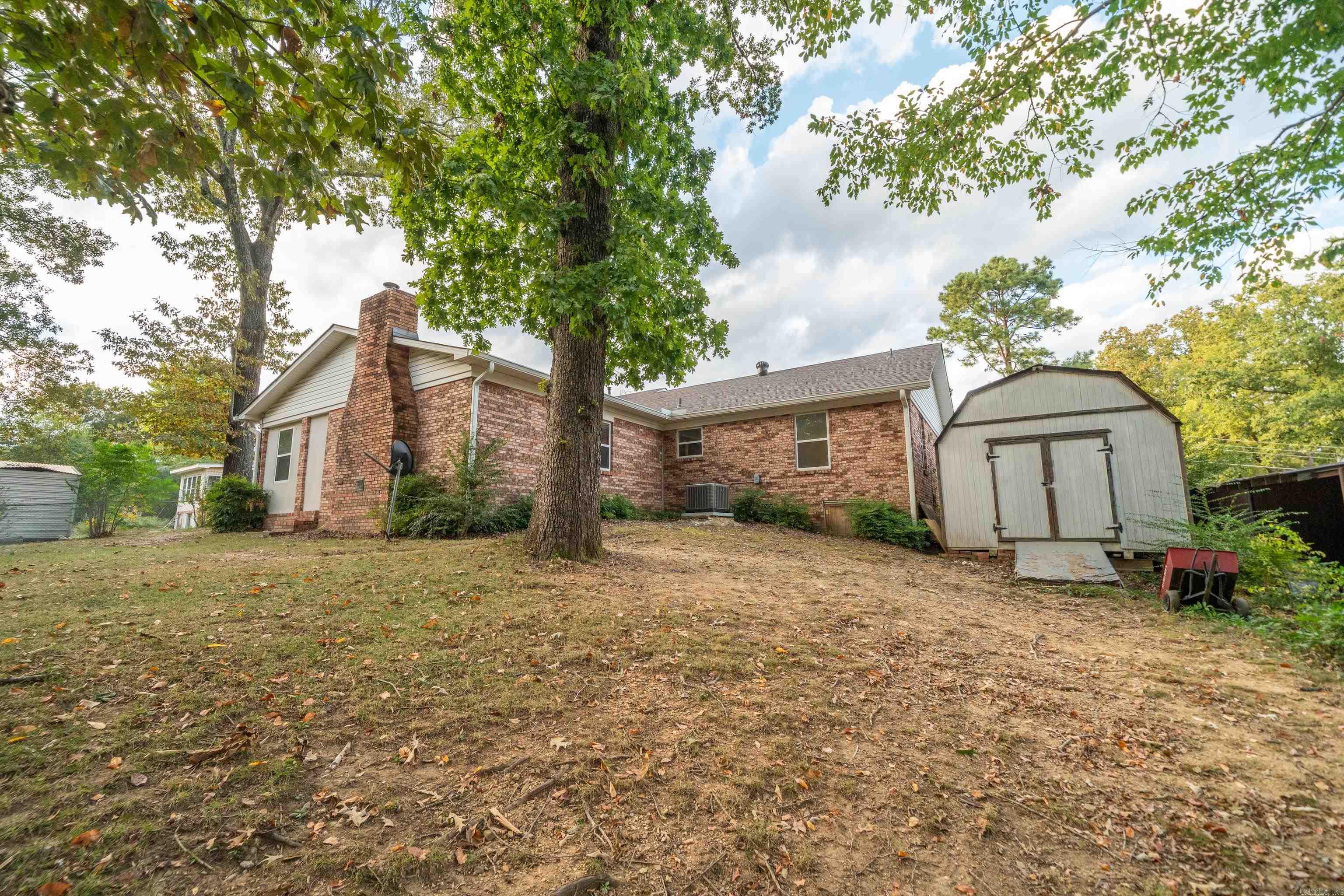 105 Briarcroft Hot Springs, AR 71913