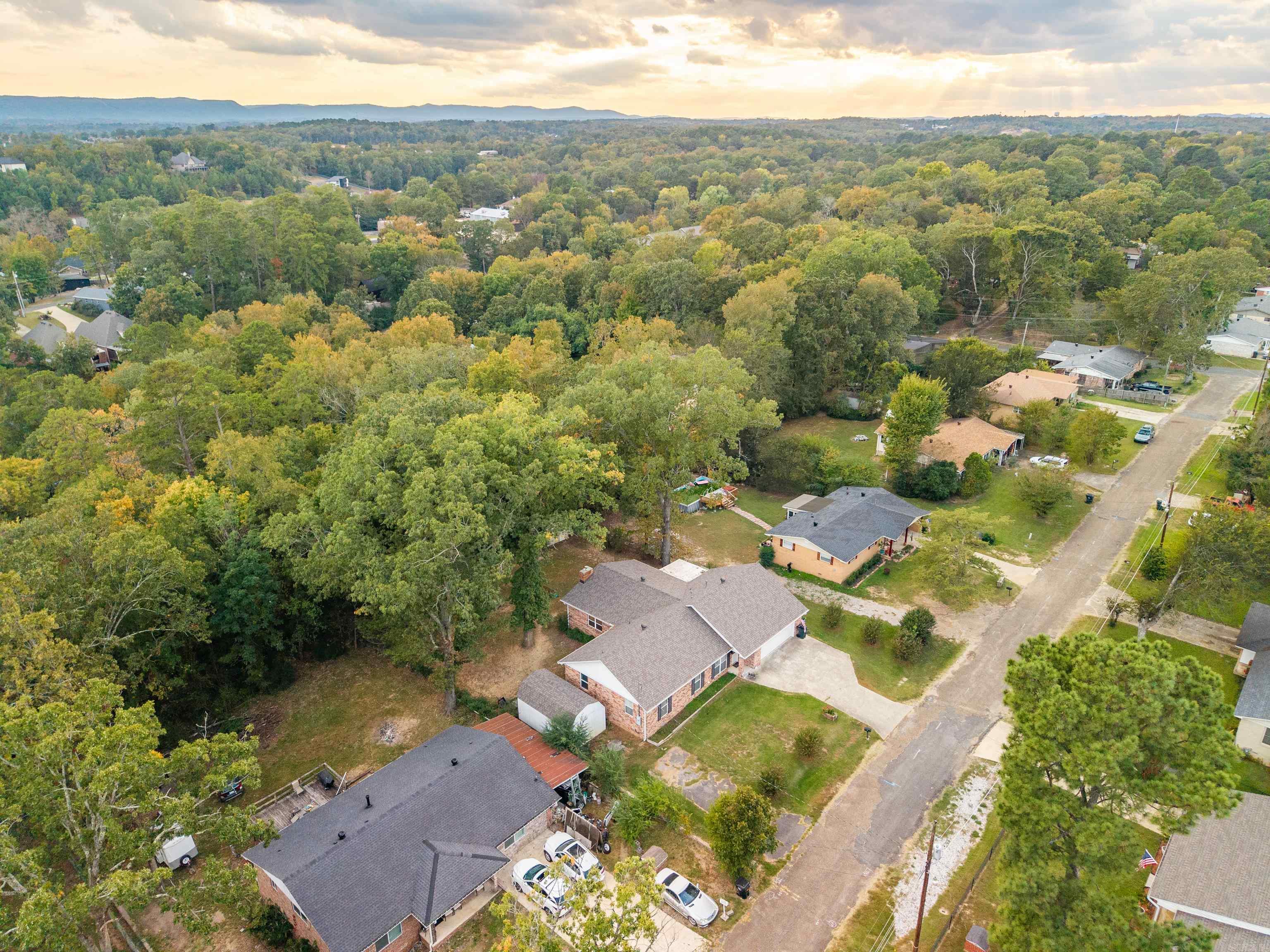 105 Briarcroft Hot Springs, AR 71913