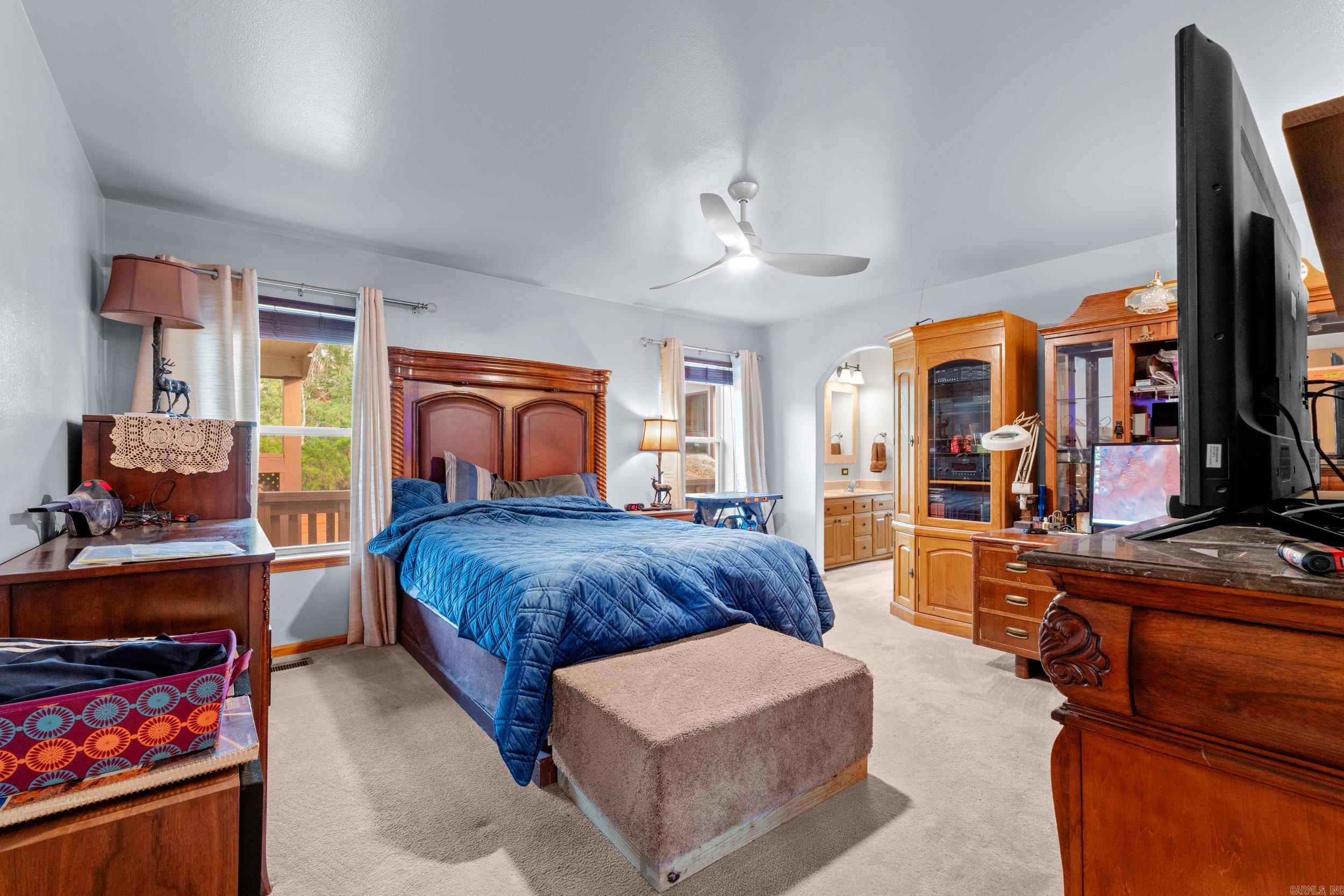 311 CR 804 Gamaliel, AR 72637