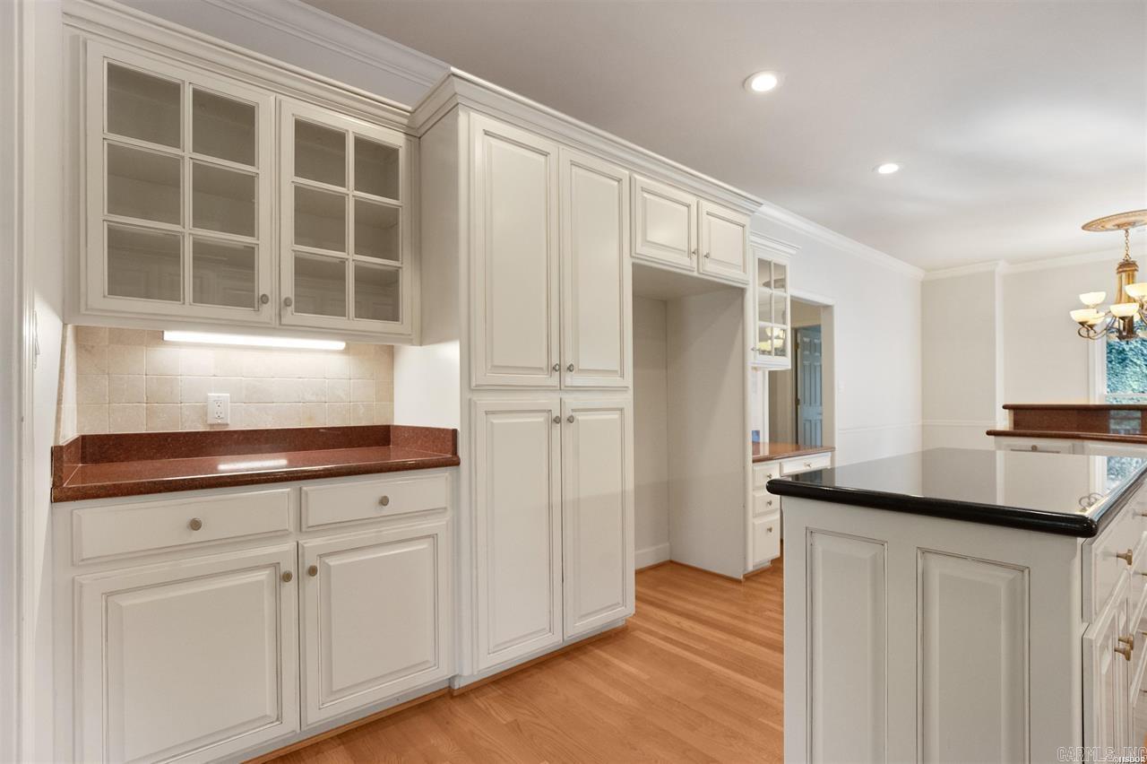 106 Ravenwood Place Hot Springs, AR 71901