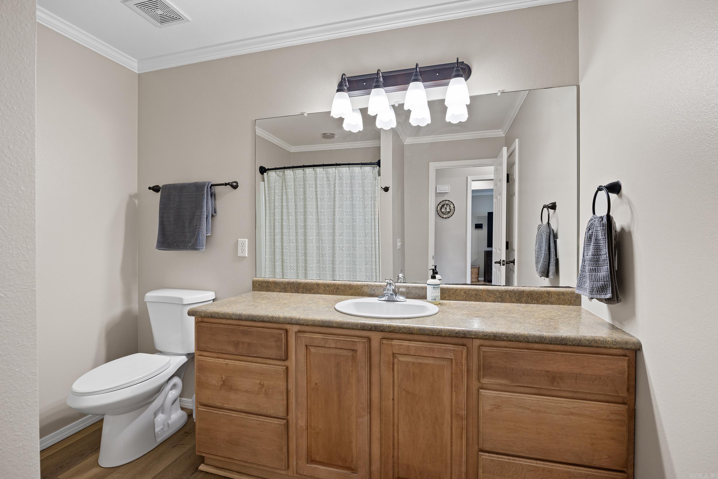 140 Hawthorne Lane Russellville, AR 72802