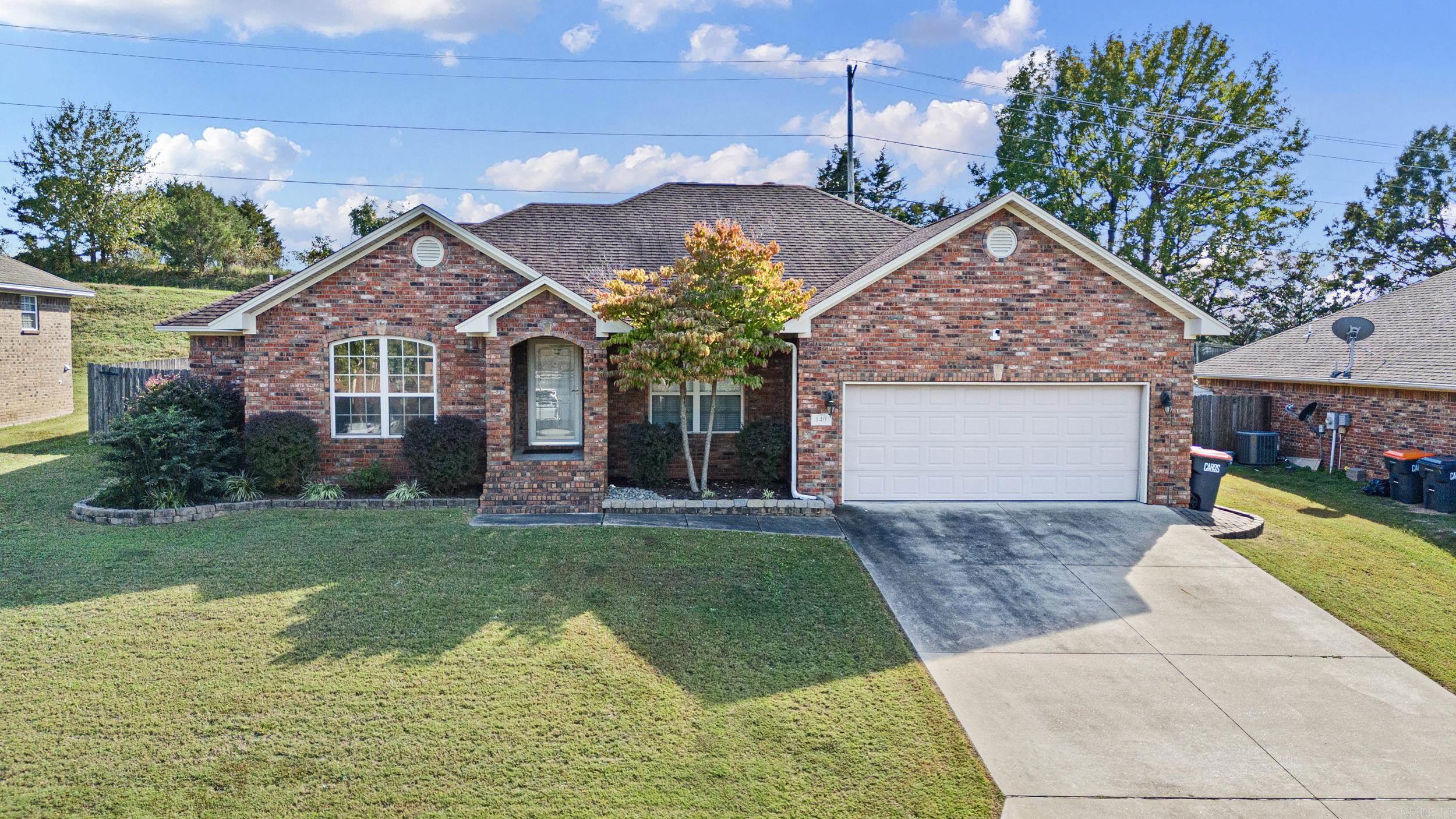 140 Hawthorne Lane Russellville, AR 72802