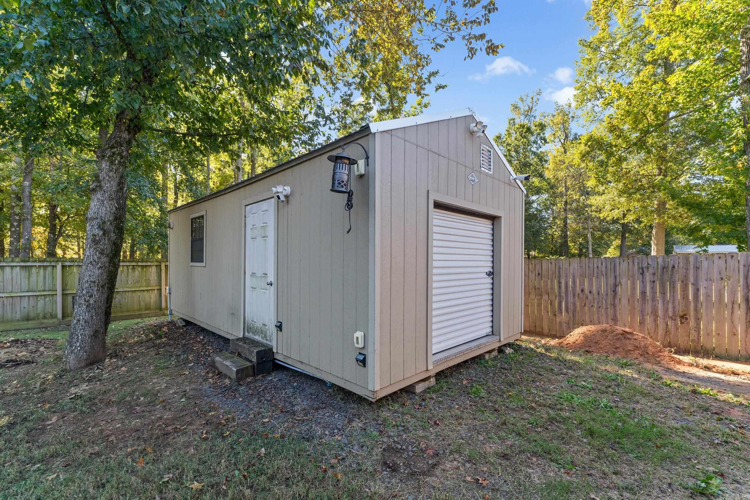 14 Cambridge Ln Cabot, AR 72023