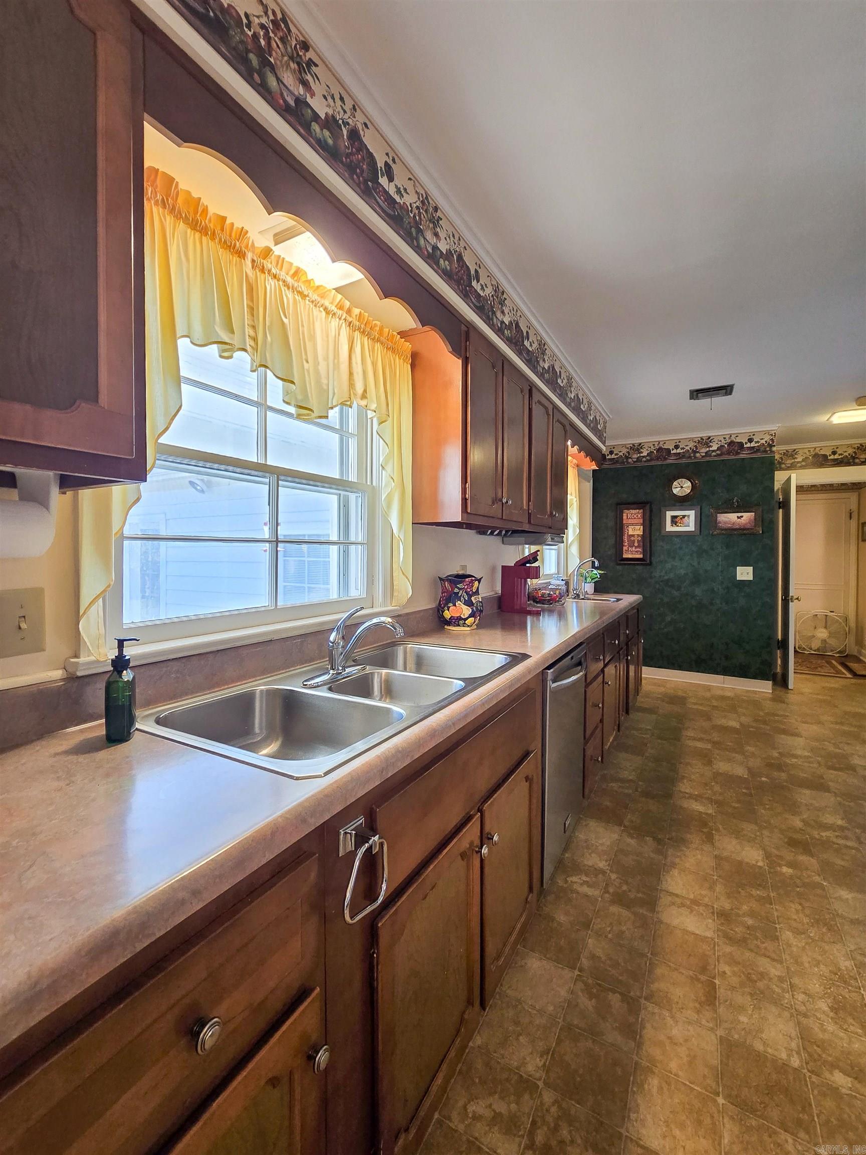 605 Julianne  Lepanto, AR