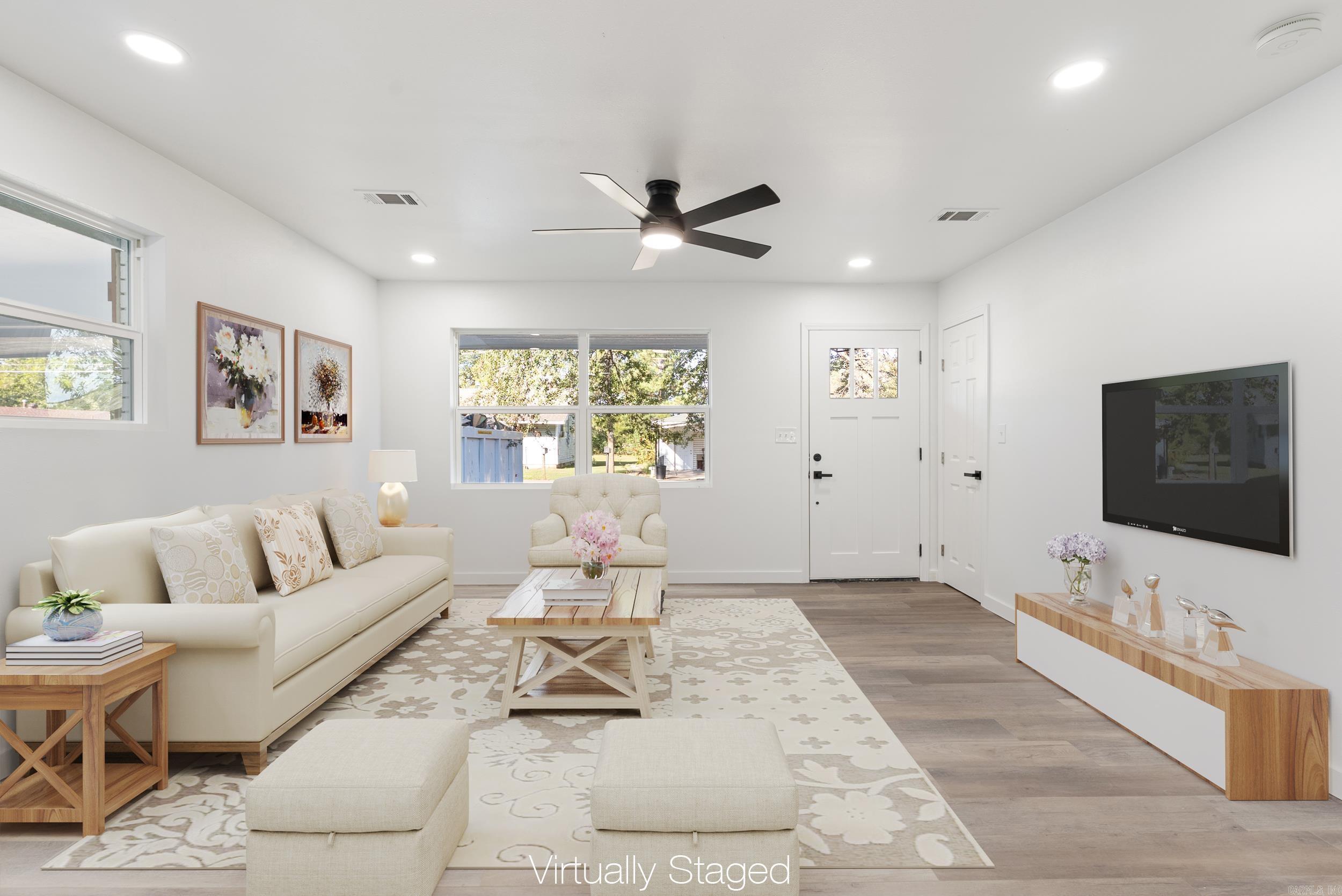 103 Maple  McCrory, AR