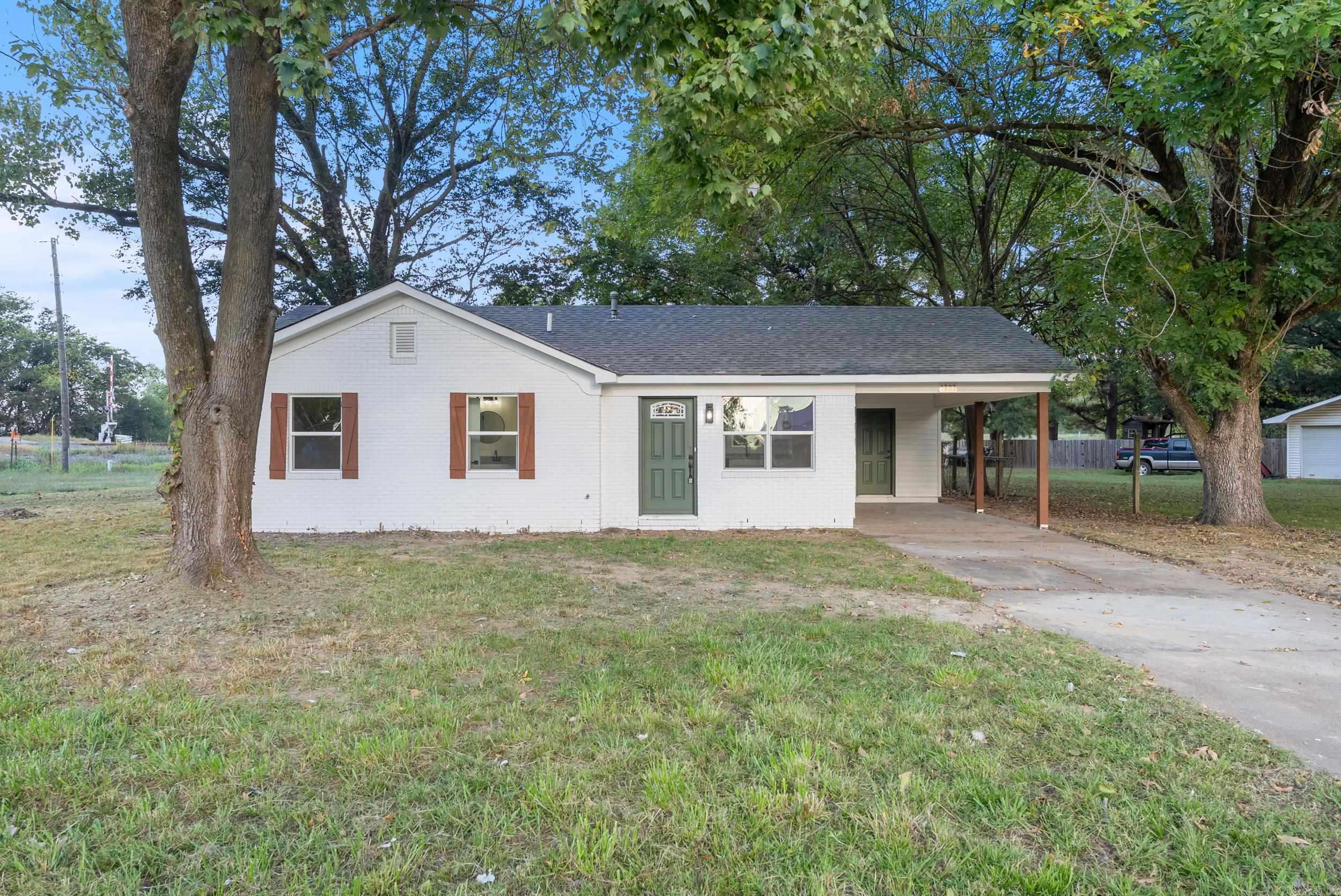 1303 Cindy  Newport, AR