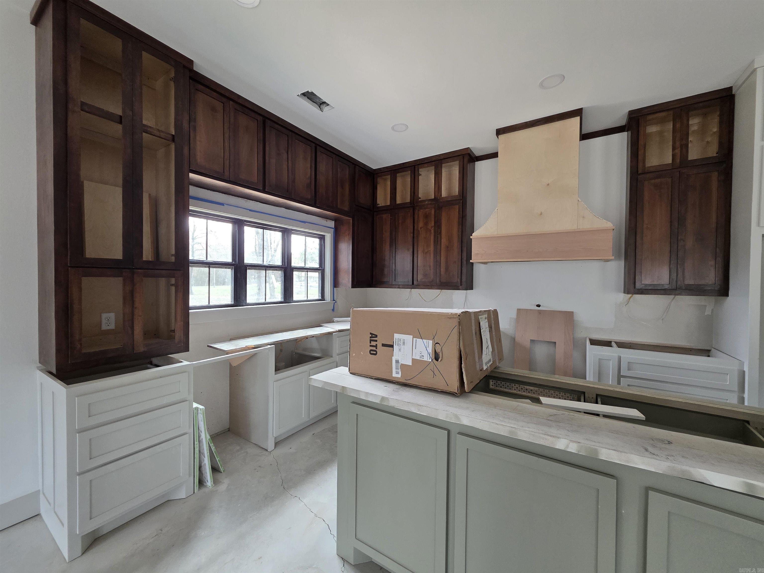 66 Friendship Road Conway, AR 72032