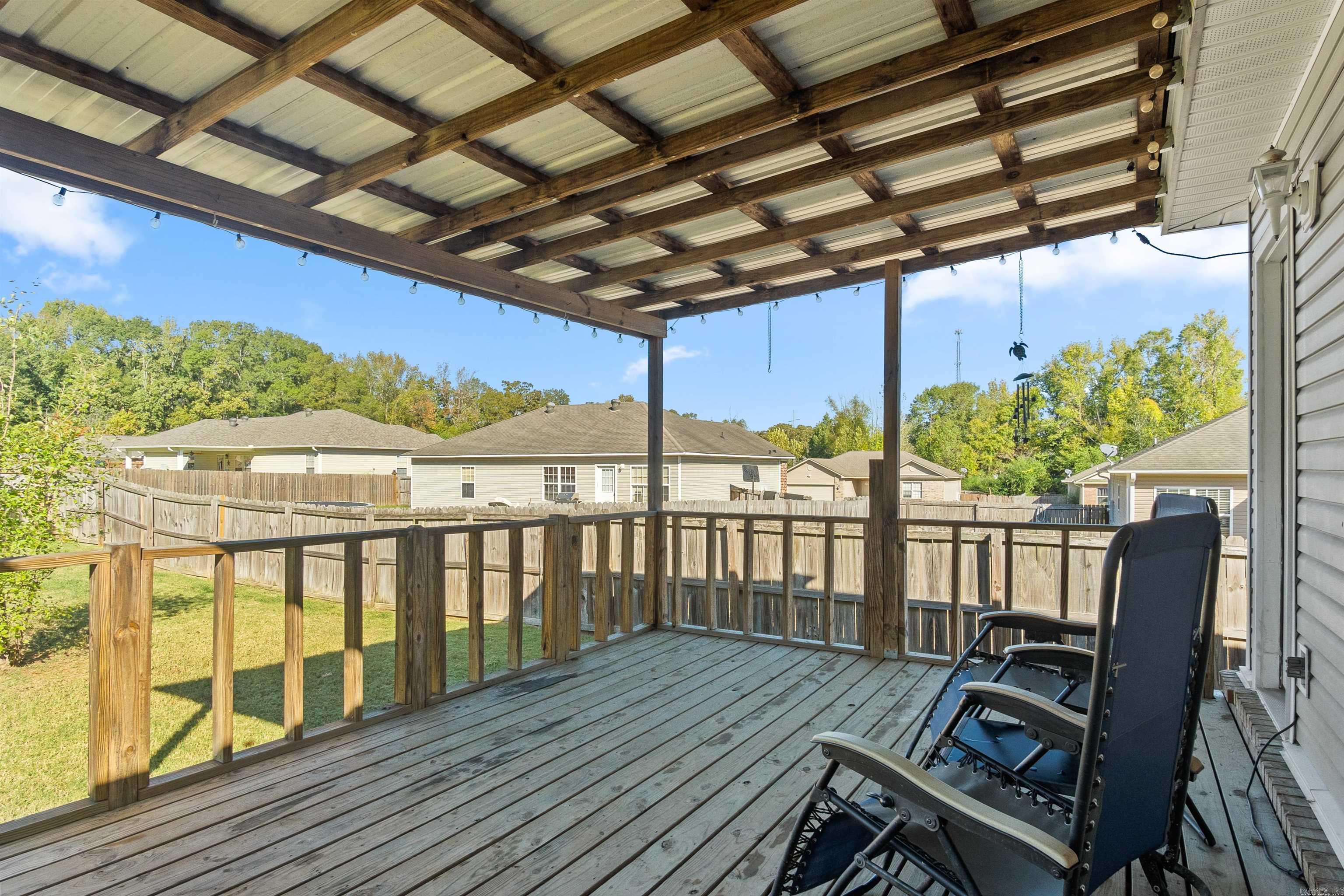 128 Weathering Dr Austin, AR 72007