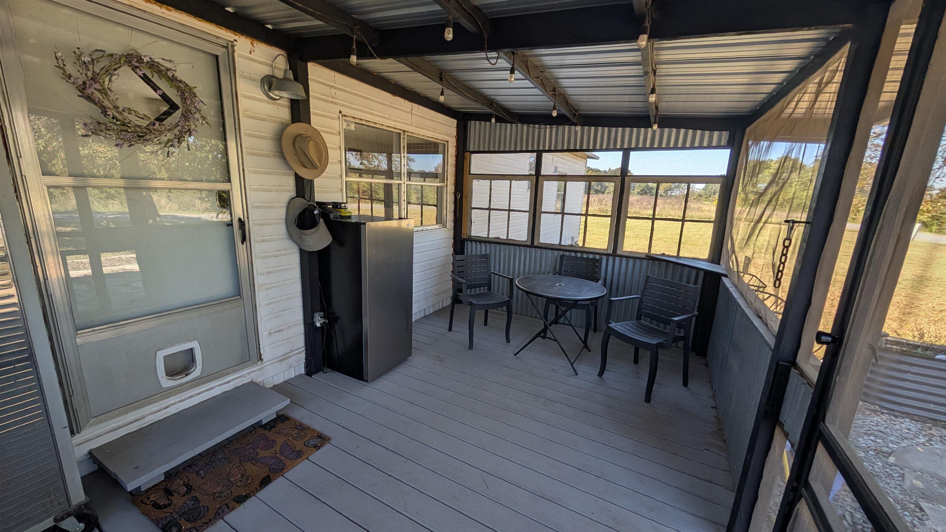 1001 Tamo River Rd  Grady, AR