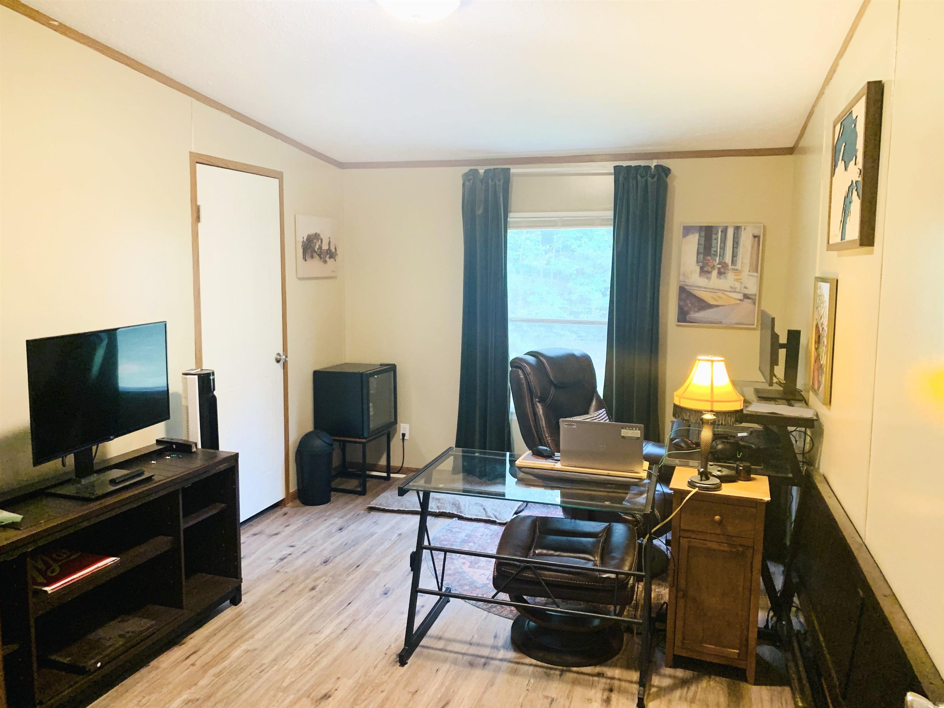 3388 County Road 4223  Bivins, TX