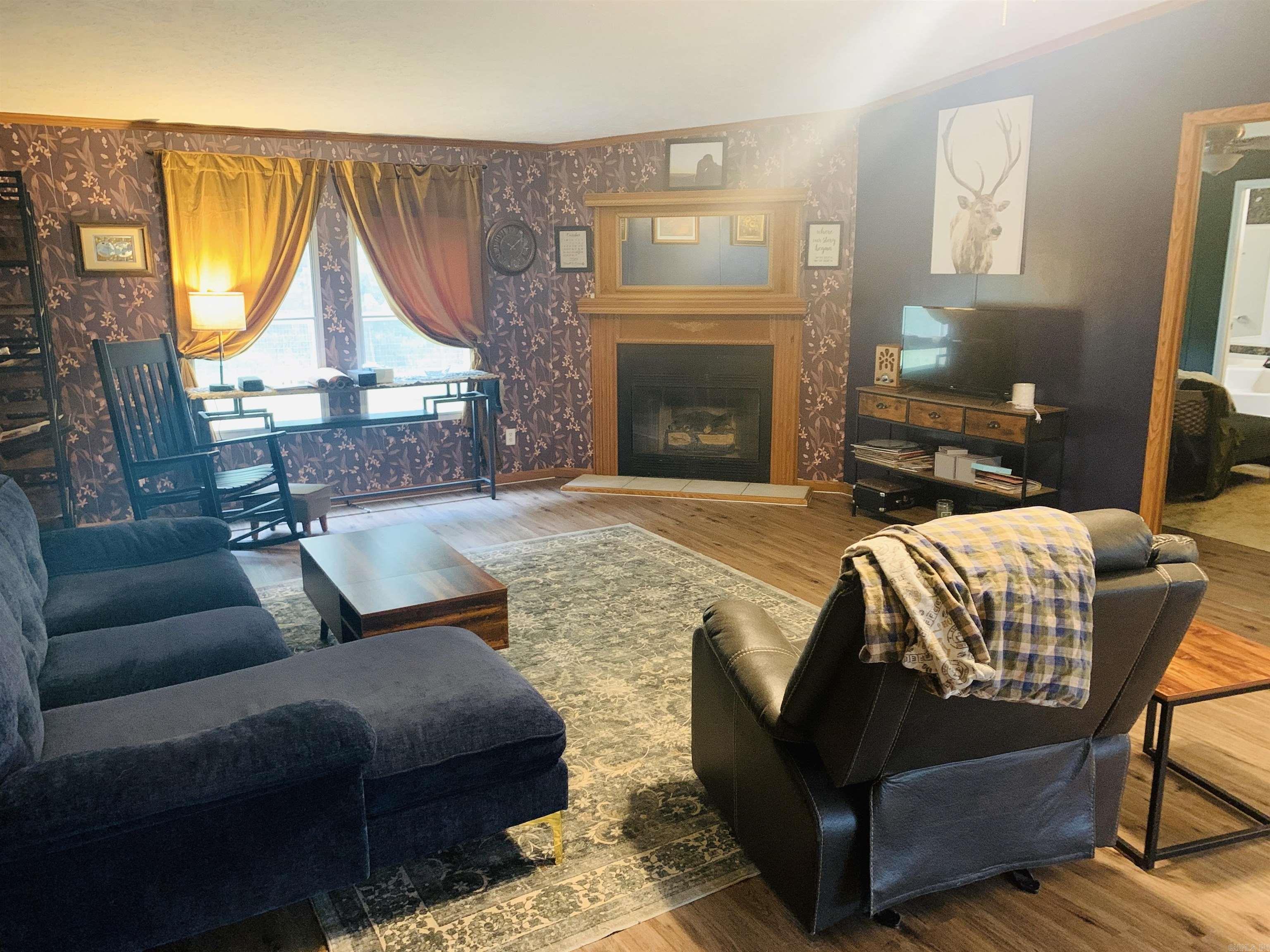 3388 County Road 4223  Bivins, TX