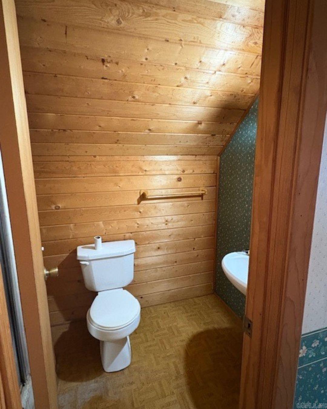 72 Claussen  Langley, AR