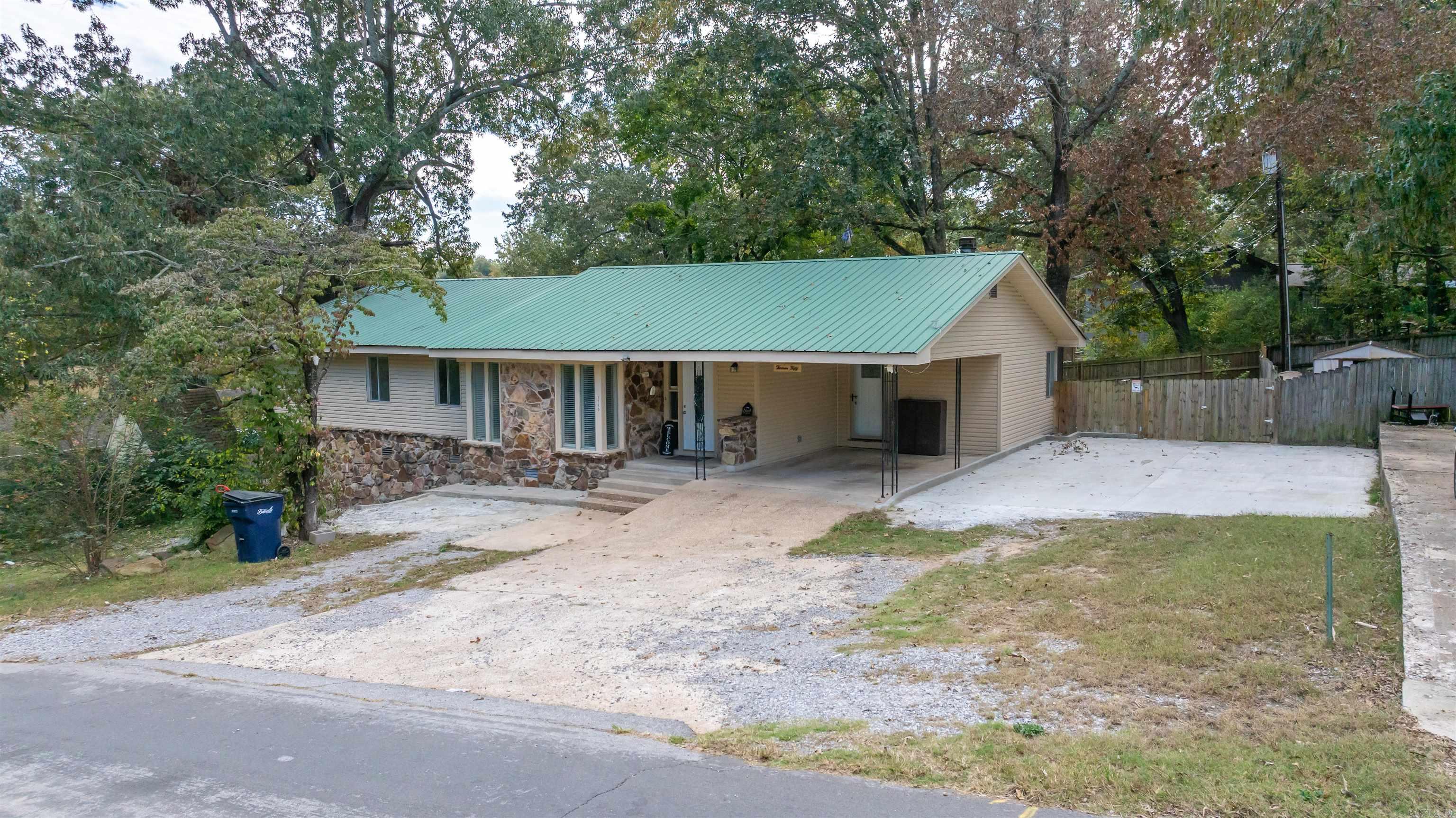 1350 Dogwood Dr. Batesville, AR 72501