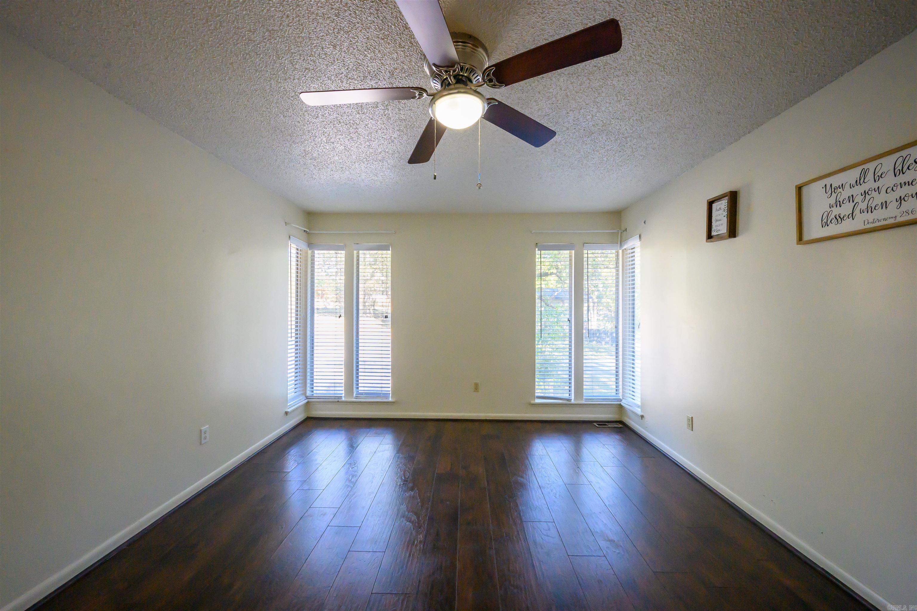 1350 Dogwood Dr. Batesville, AR 72501