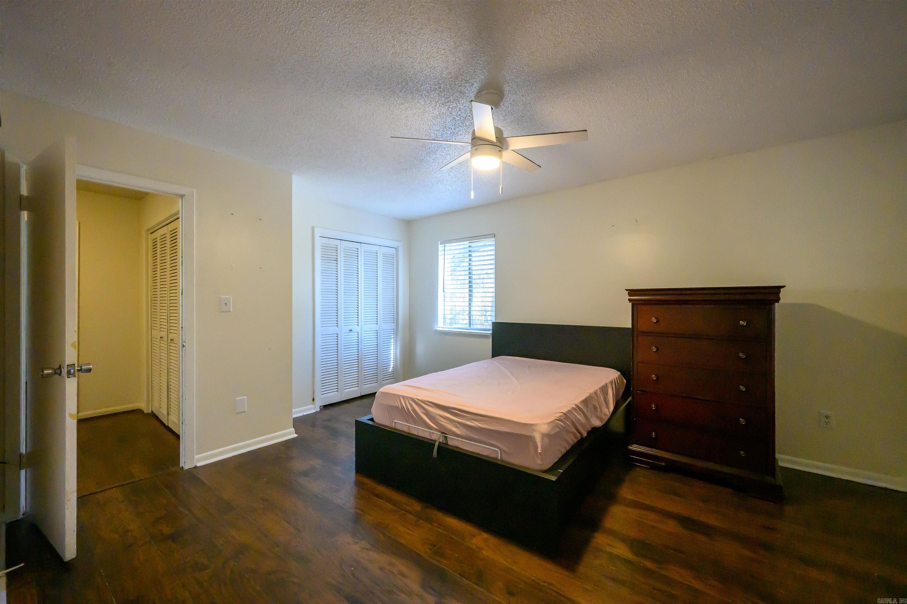 1350 Dogwood Dr. Batesville, AR 72501