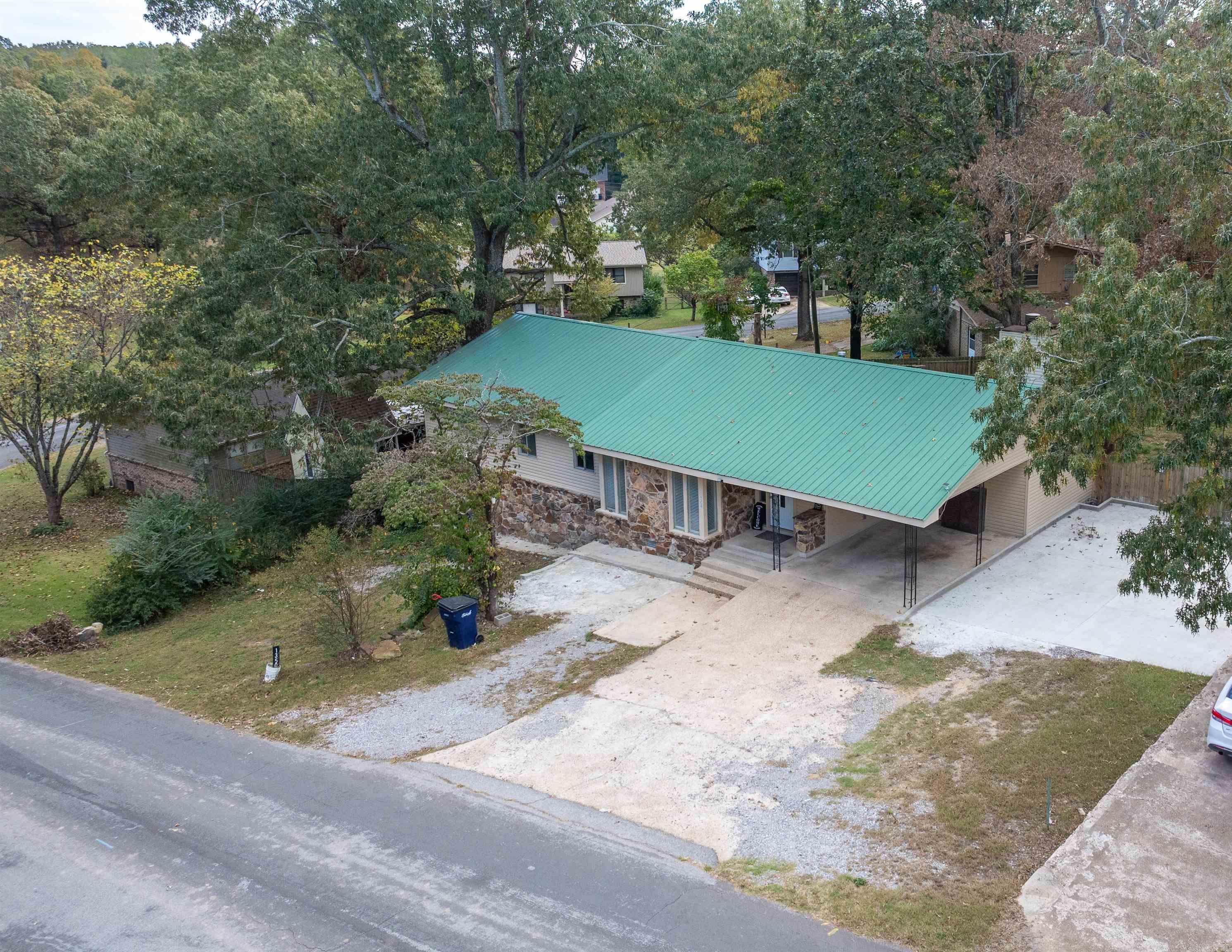 1350 Dogwood Dr. Batesville, AR 72501