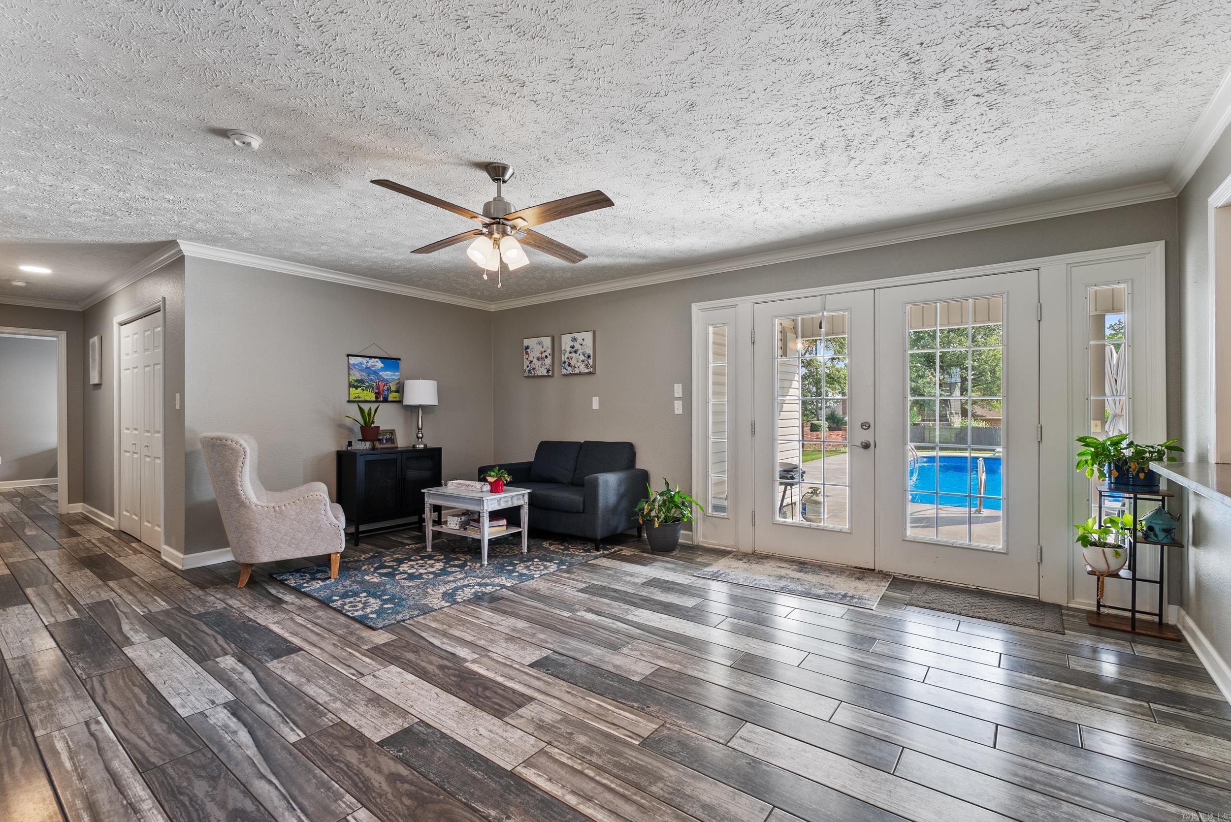 7 River Oaks Boulevard Searcy, AR 72143