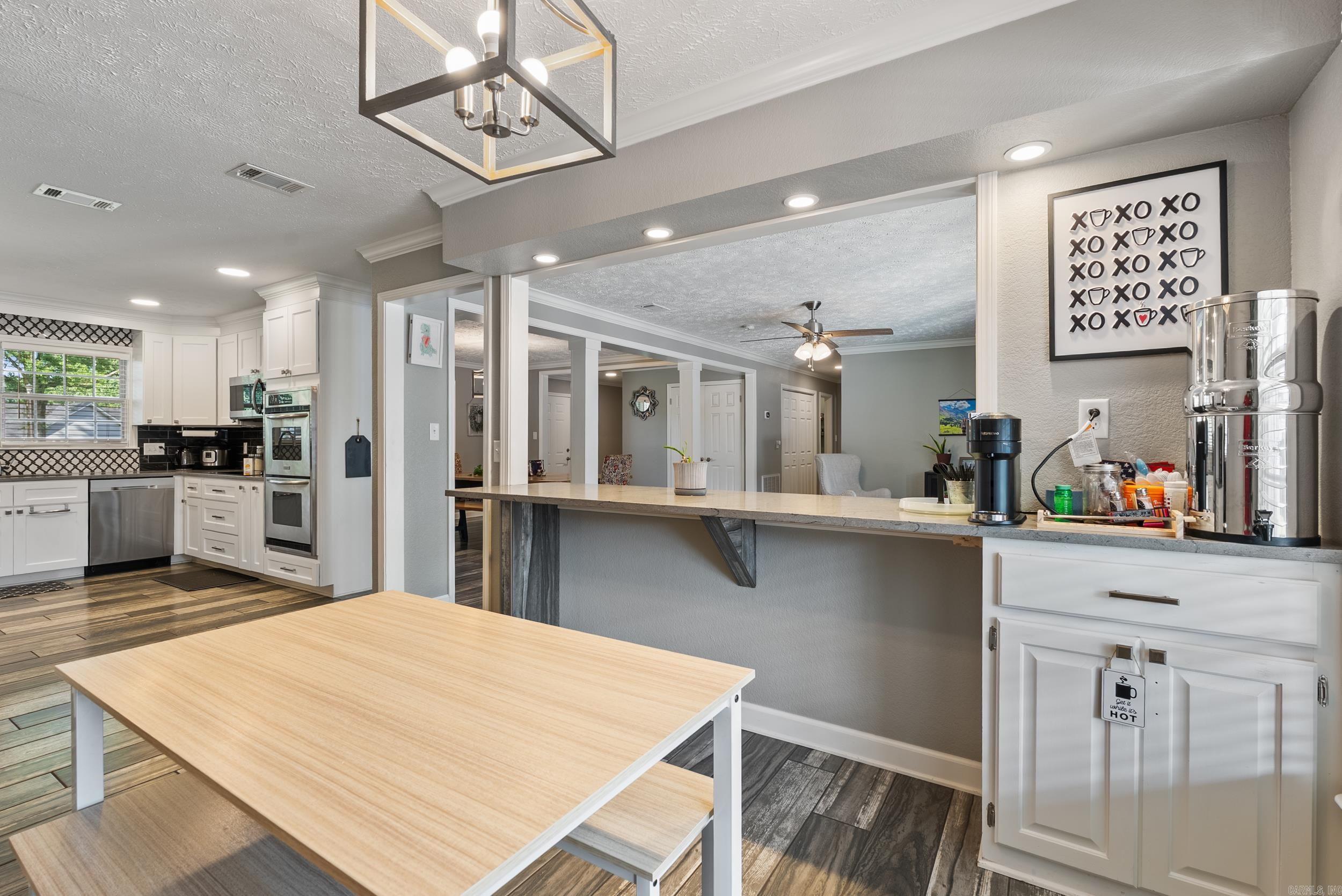 7 River Oaks Boulevard Searcy, AR 72143