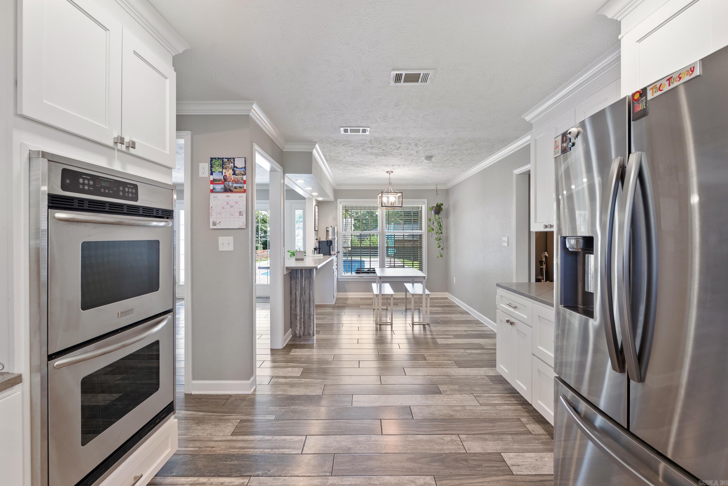 7 River Oaks Boulevard Searcy, AR 72143