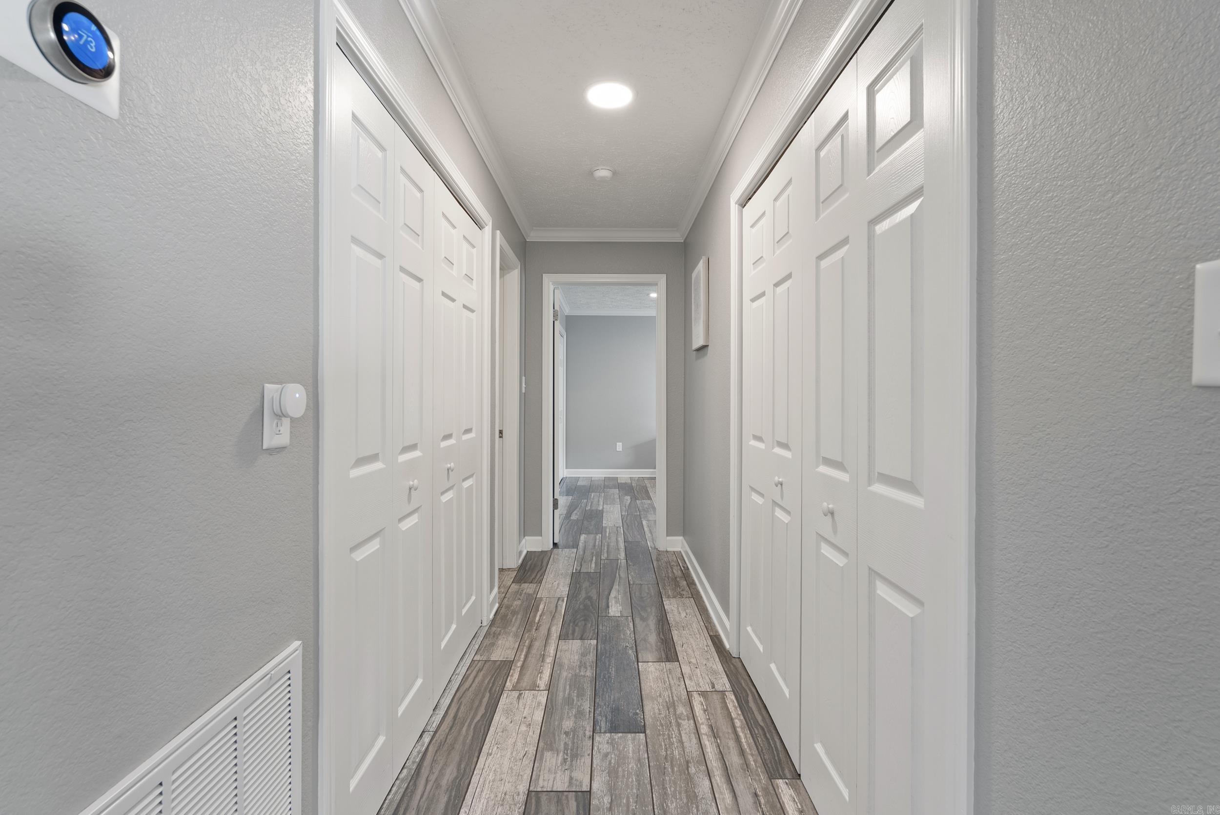 7 River Oaks Boulevard Searcy, AR 72143