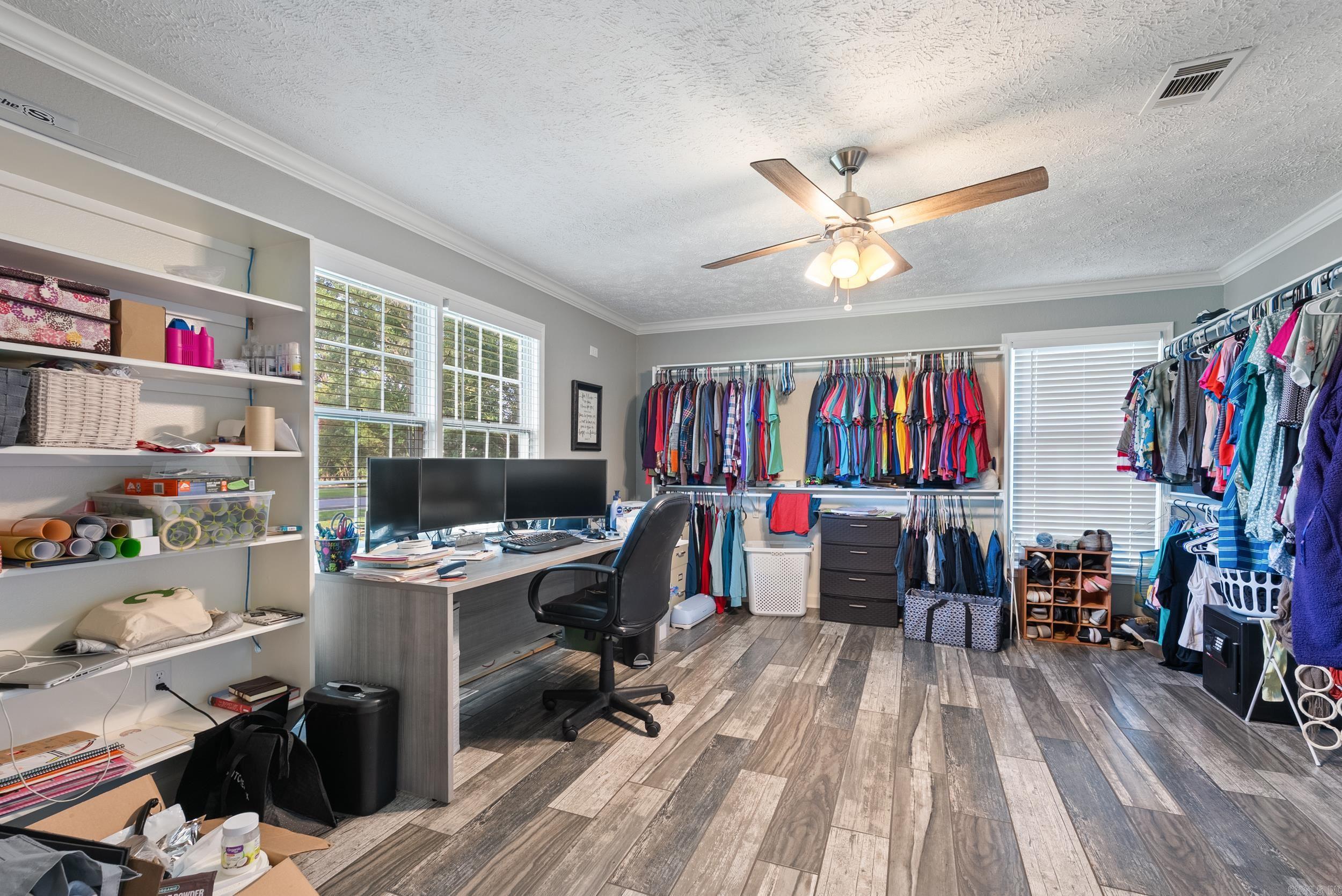 7 River Oaks Boulevard Searcy, AR 72143