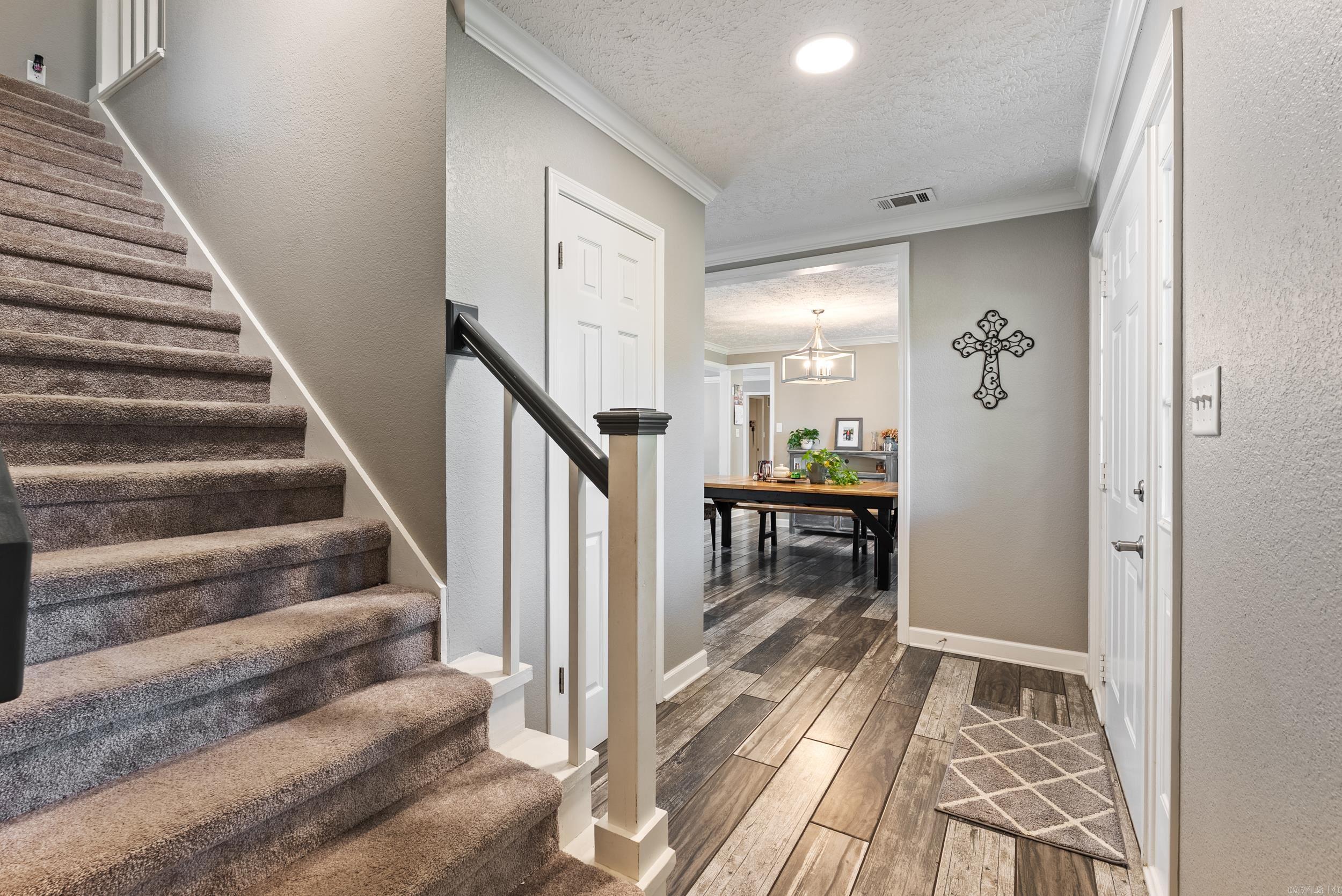 7 River Oaks Boulevard Searcy, AR 72143