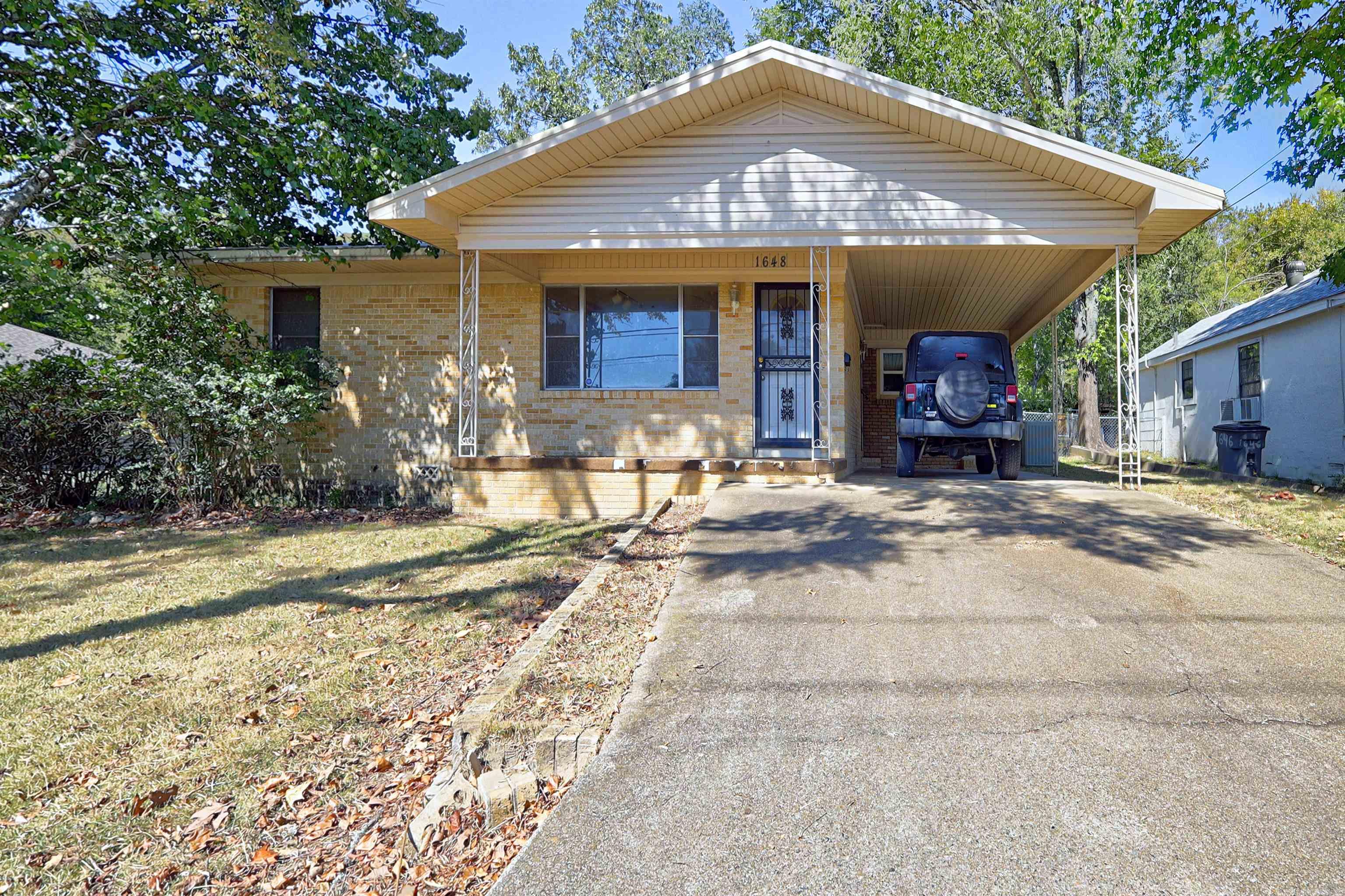 1648 Hobson  Hot Springs, AR