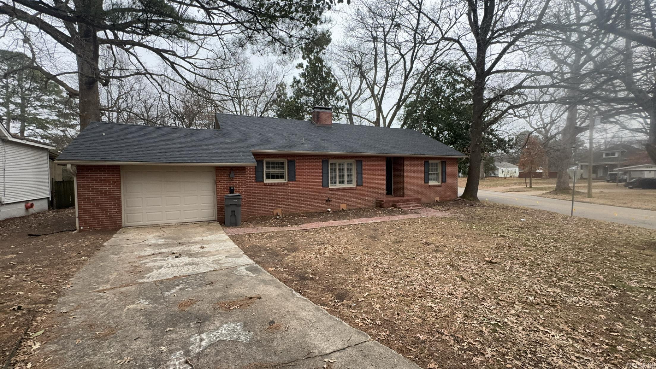 621 W Thomas Avenue Jonesboro, AR 72401