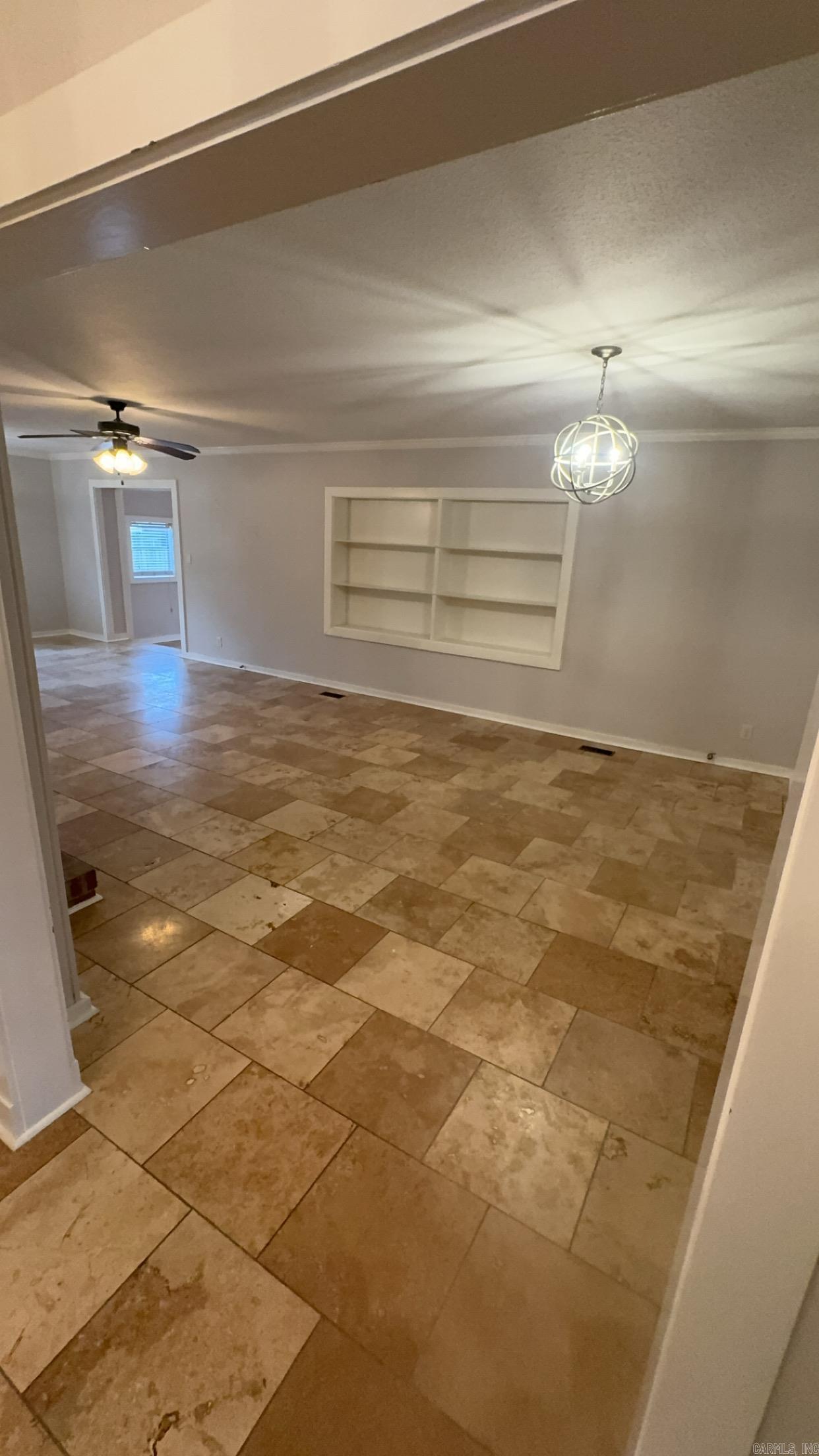 621 W Thomas Avenue Jonesboro, AR 72401