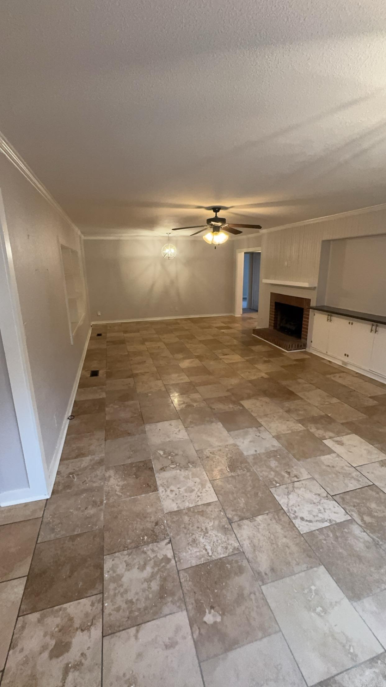 621 W Thomas Avenue Jonesboro, AR 72401