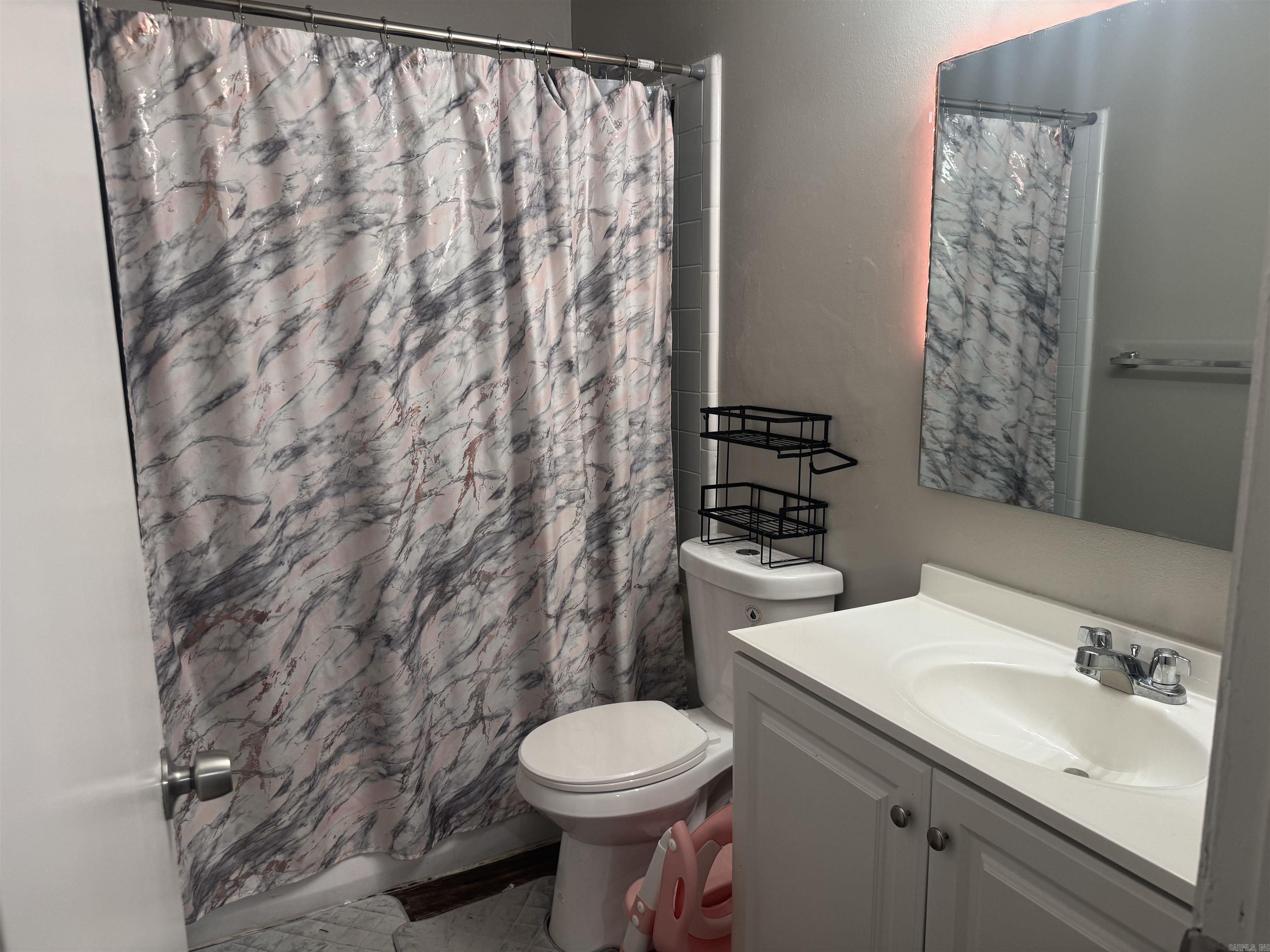 6711 Woodfield  Little Rock, AR